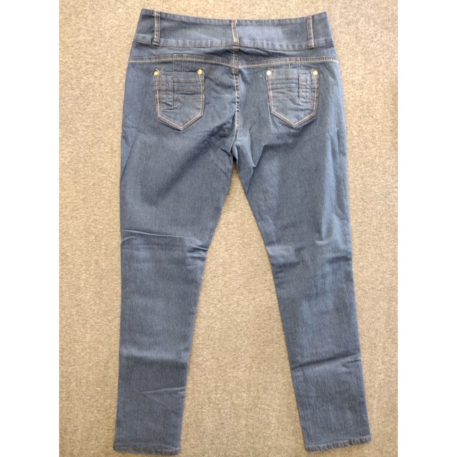 Vintage Unbranded Blue Skinny Jeans 19/20 Button Closure Denim 28in Inseam Plus Size Women City Theme Stretch Slim Mid Rise Adult Womens Jeans Size 40" / US 18 - 2 Thumbnail