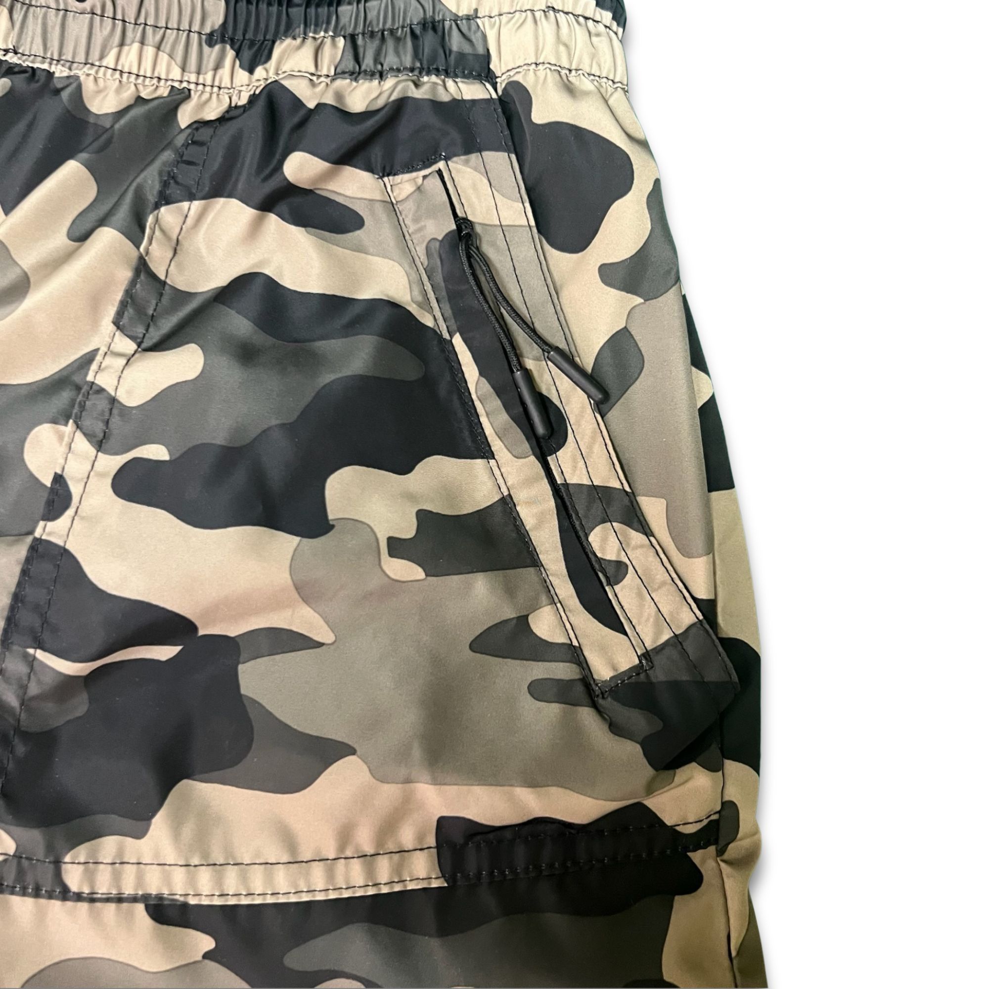 Zara Zara Womens Camouflage Shorts With Elastic Waist & Drawstrin Size 28" / US 6 / IT 42 - 4 Thumbnail