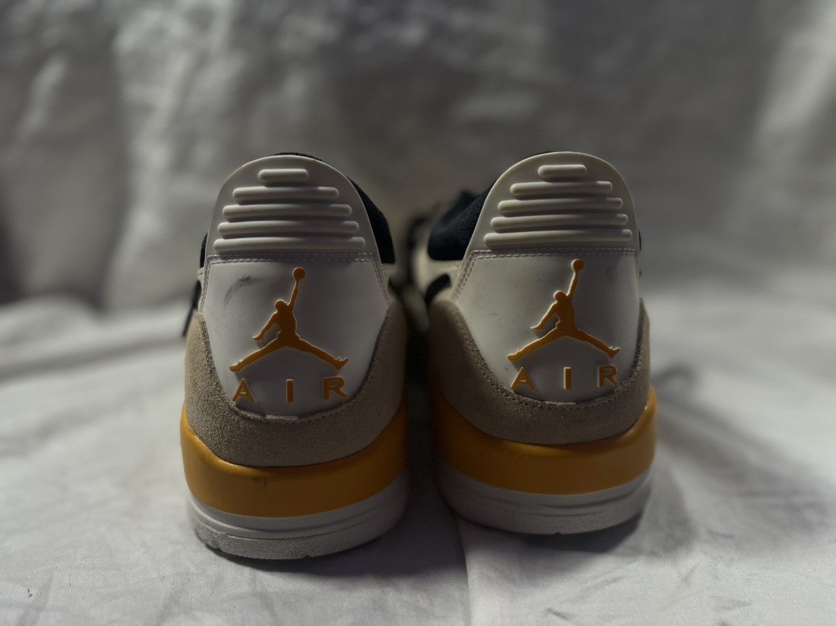 Jordan Brand Air Jordan Legacy 312 Low Pale Vanilla Size US 13 / EU 46 - 8 Thumbnail