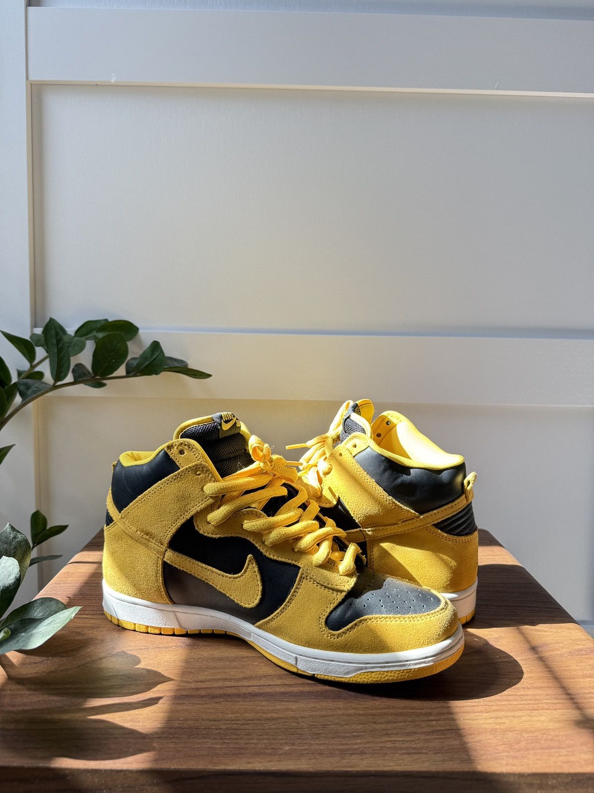 Nike SB Nike SB Dunk High Iowa Size US 9.5 / EU 42-43 - 6 Thumbnail