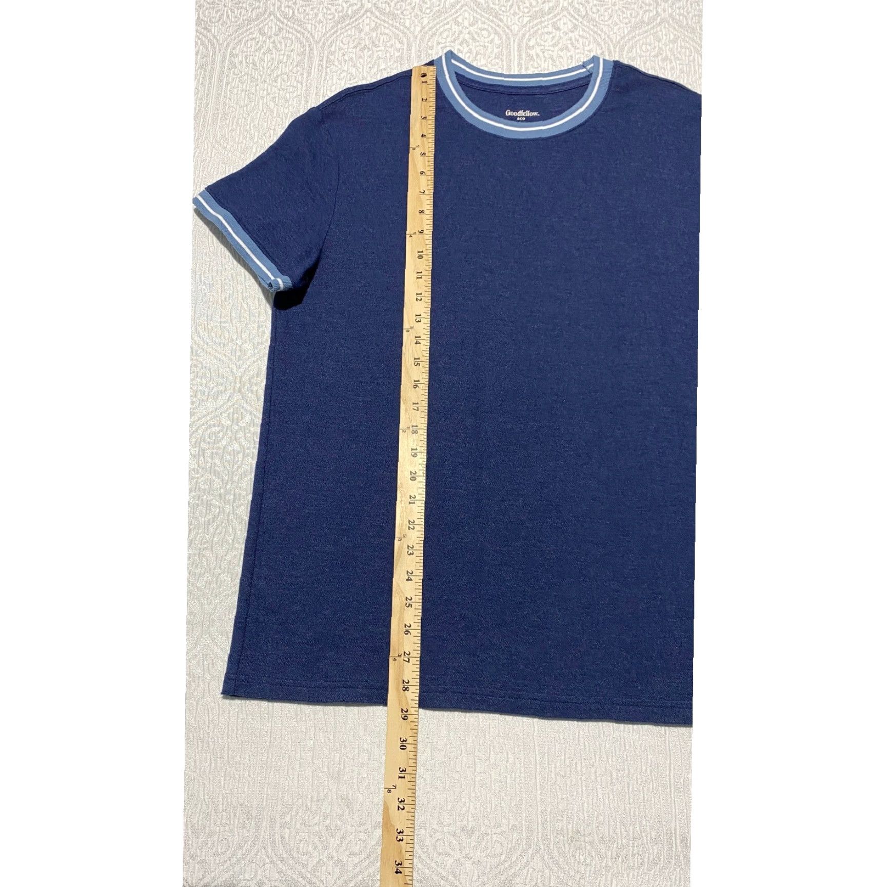 Vintage Goodfellow & Co T-Shirt Crew Neck Navy Blue Striped Trim Short Sleeve L Mens Size US L / EU 52-54 / 3 - 4 Thumbnail