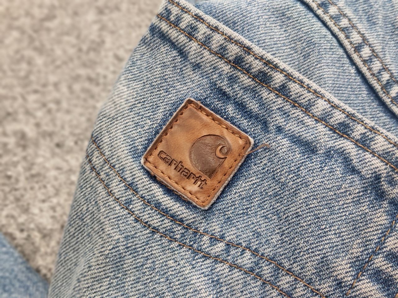 Carhartt Vintage 90's USA Carhartt Faded Blue Distressed Denim Jeans Size US 34 / EU 50 - 19 Thumbnail