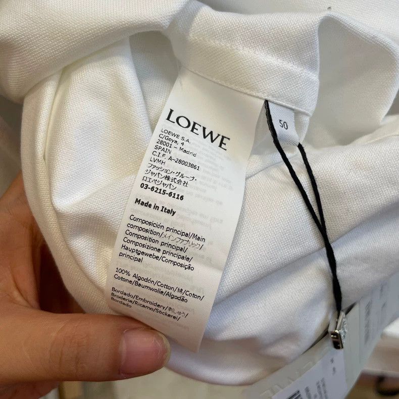 Loewe LOEWE size50 White shirt Size US M / EU 48-50 / 2 - 8 Thumbnail