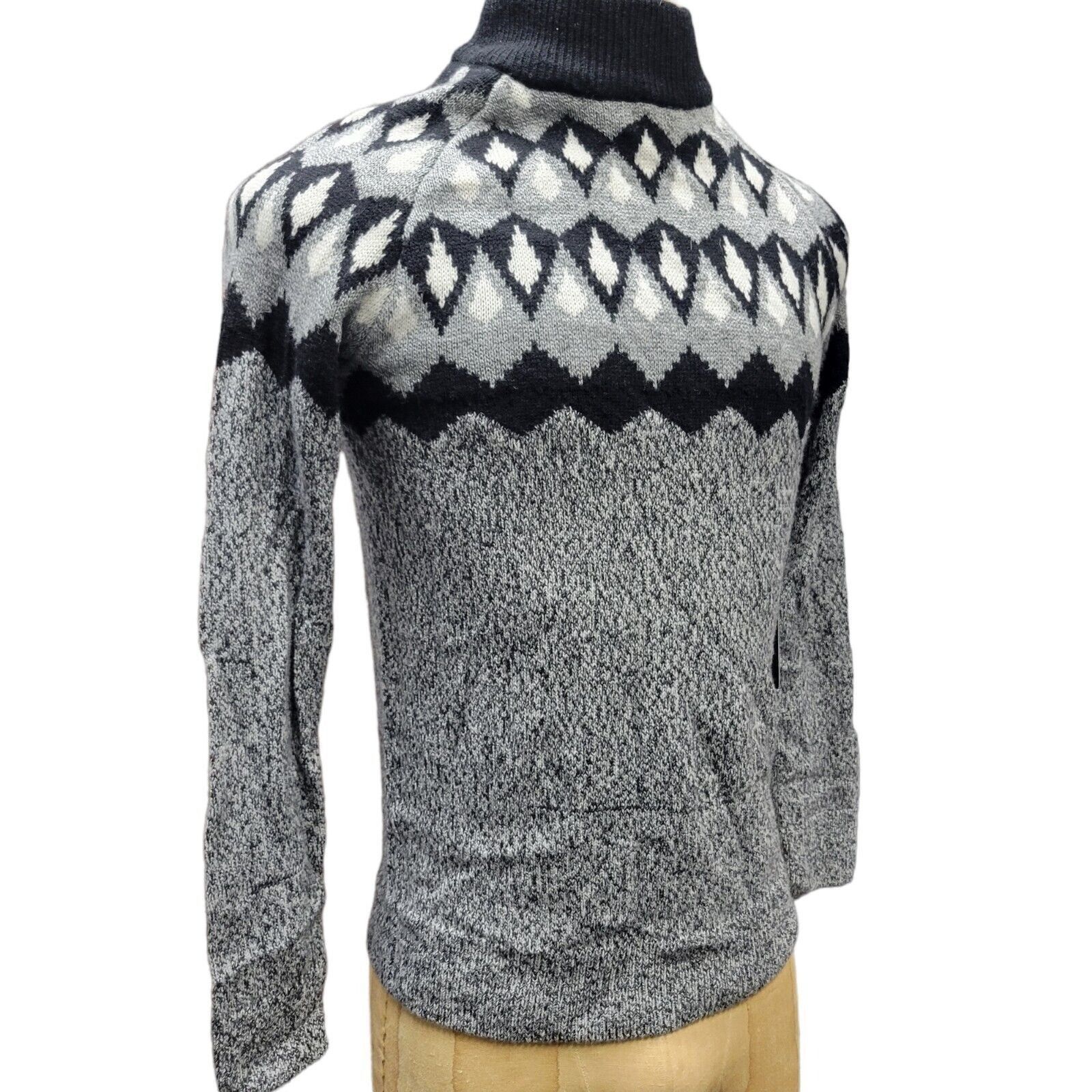 Karl Lagerfeld Karl Lagerfeld Wool Nylon Men's Sweater. Size Large. New W Size US XXL / EU 58 / 5 - 5 Thumbnail