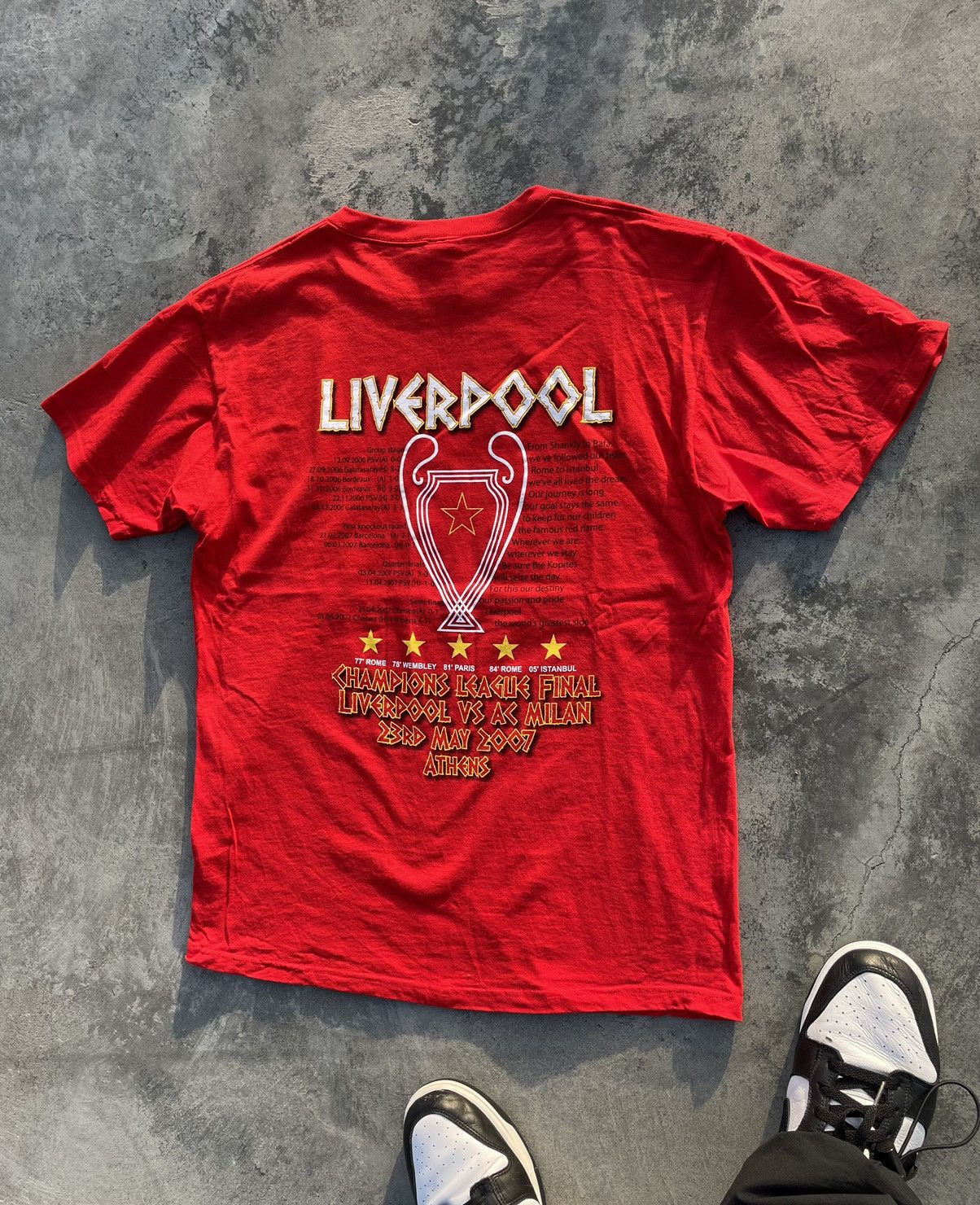 Vintage Vintage FC Liverpool 2007 UEFA Rare Soccer Jersey Y2K Size US M / EU 48-50 / 2 - 8 Thumbnail