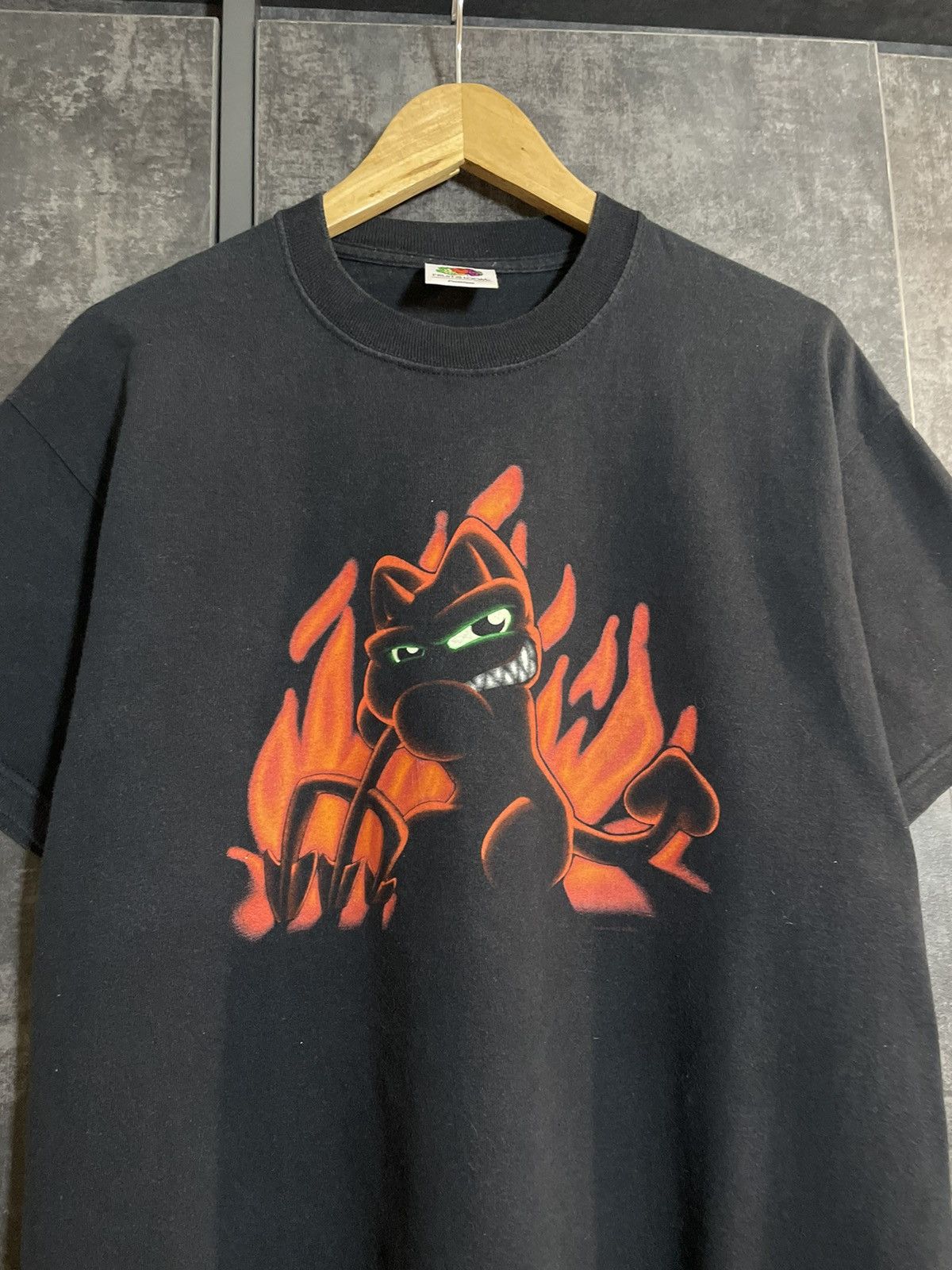 Vintage Vintage Demon Graphic Rock Band Faded T-shirt Y2K Size US L / EU 52-54 / 3 - 5 Thumbnail