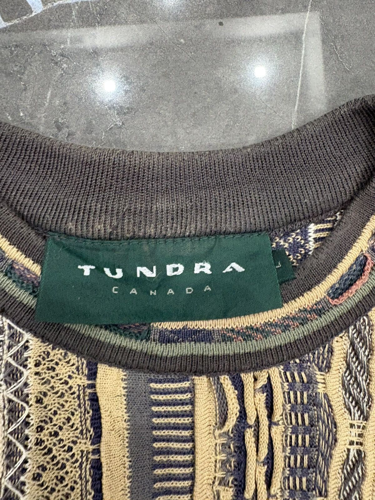 Tundra Canada Vintage Tundra Canada Sweater Men Large Coogi Style RARE Size US L / EU 52-54 / 3 - 2 Thumbnail