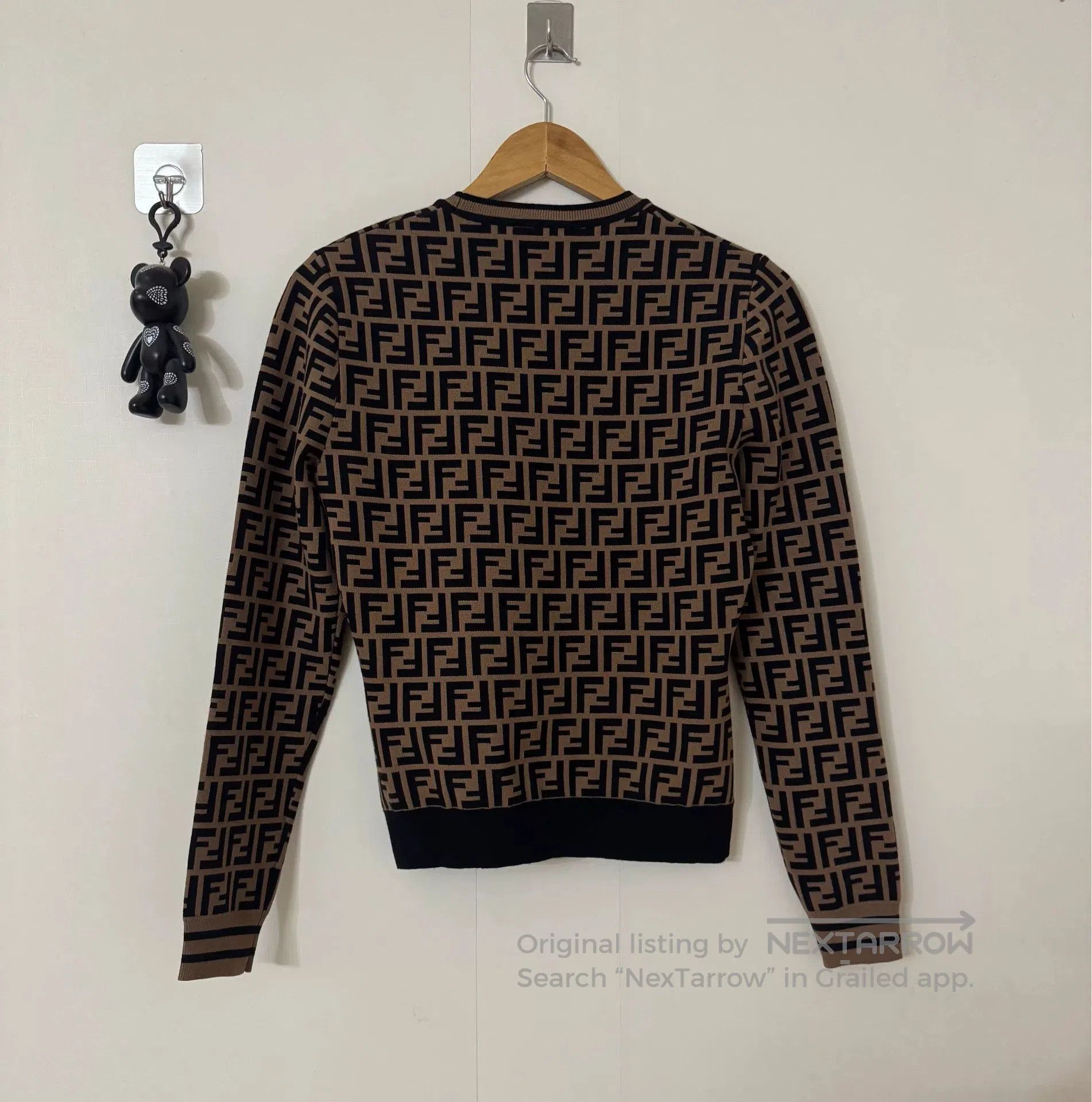 Fendi fendi brown knitted sweater with logo. Size M / US 6-8 / IT 42-44 - 2 Thumbnail