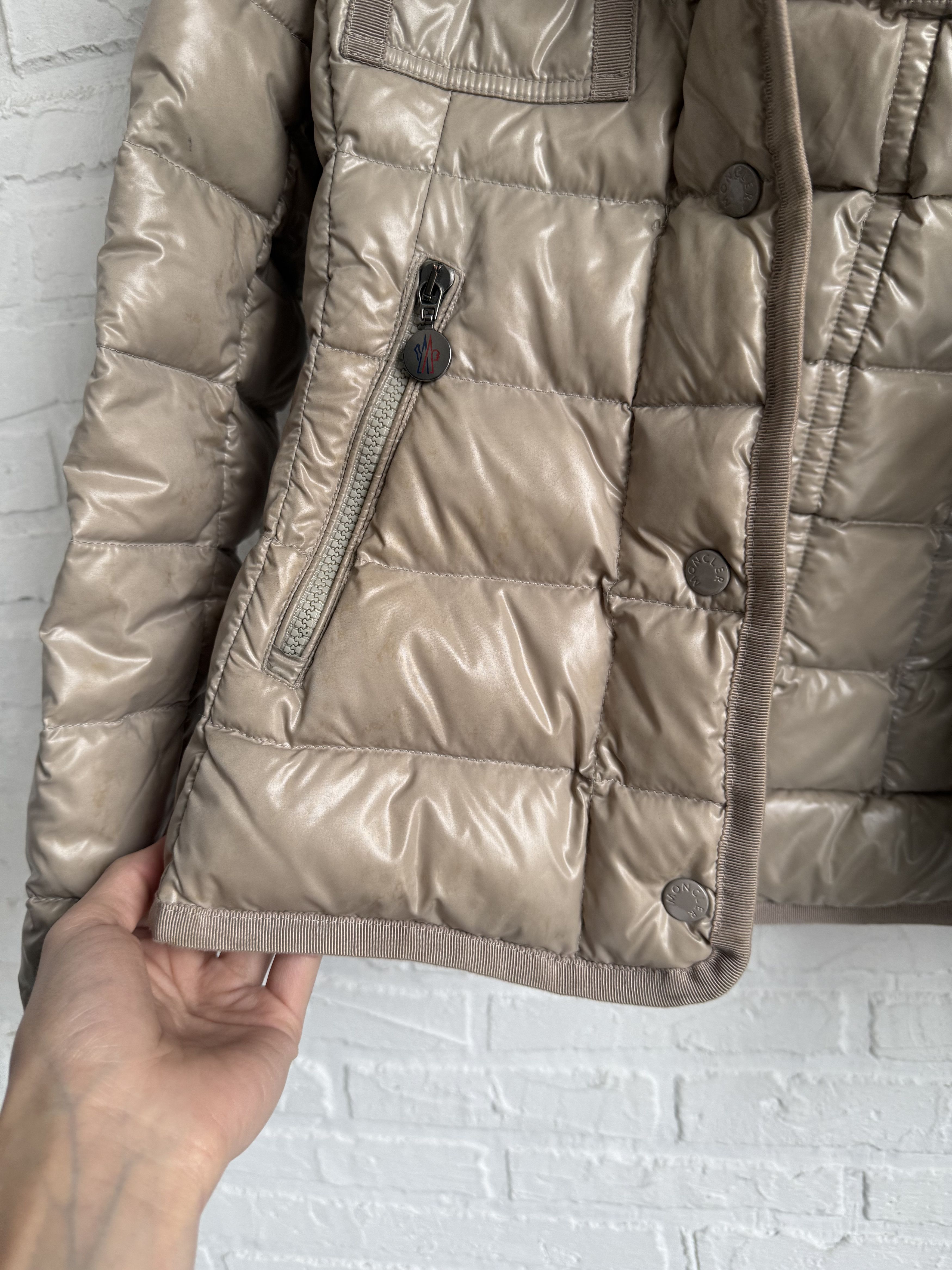 Moncler Moncler Armoise Giubbotto Beige Fur Hood Down Puffer Jacket Size S / US 4 / IT 40 - 9 Thumbnail