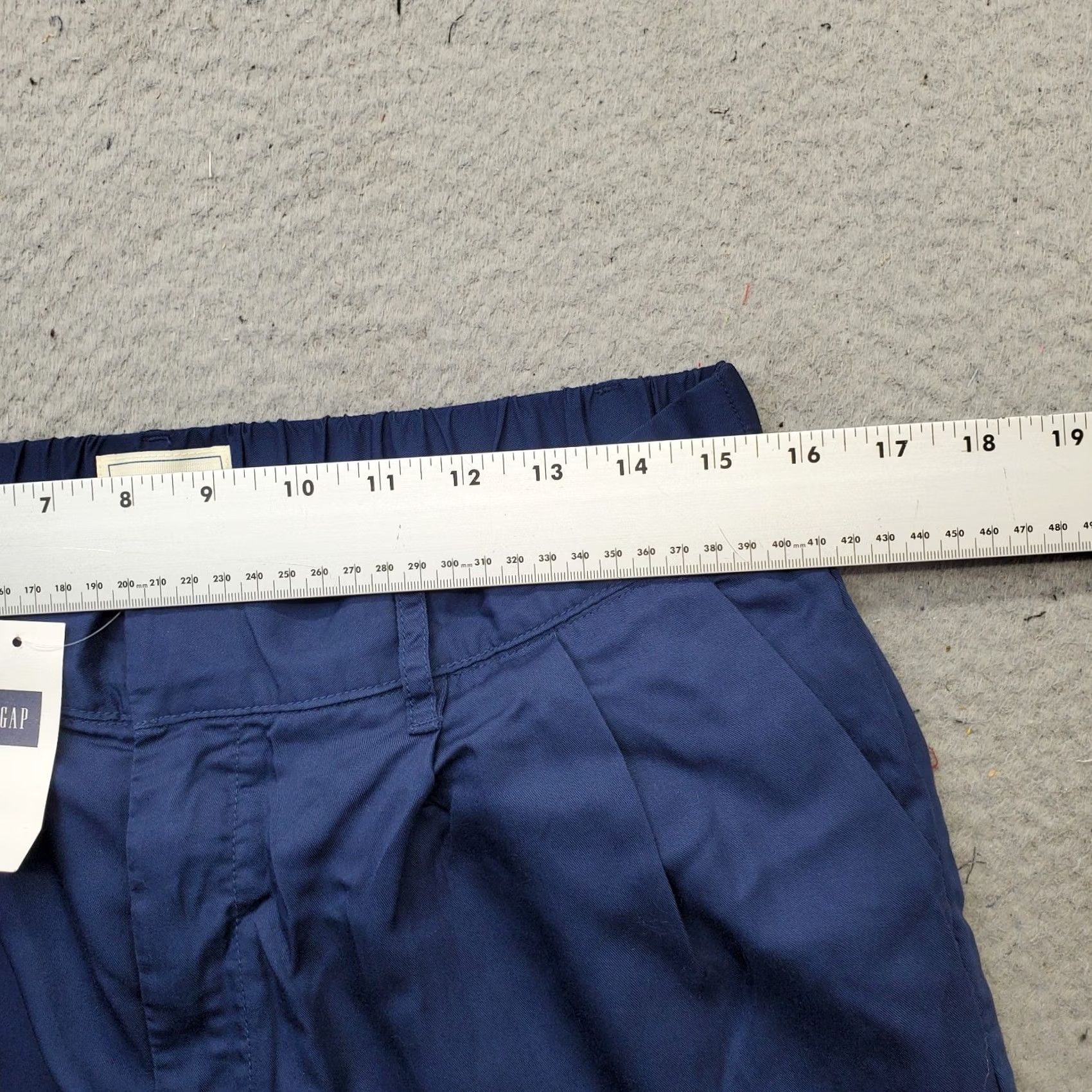 Gap Gap Womens Pants Joggers Navy Elastic Pleated Waist Tapered Leg 26.75 Inseam M Size L Measurements Casual Activewear Knit Lyocell 100% Size 32" / US 10 / IT 46 - 6 Thumbnail
