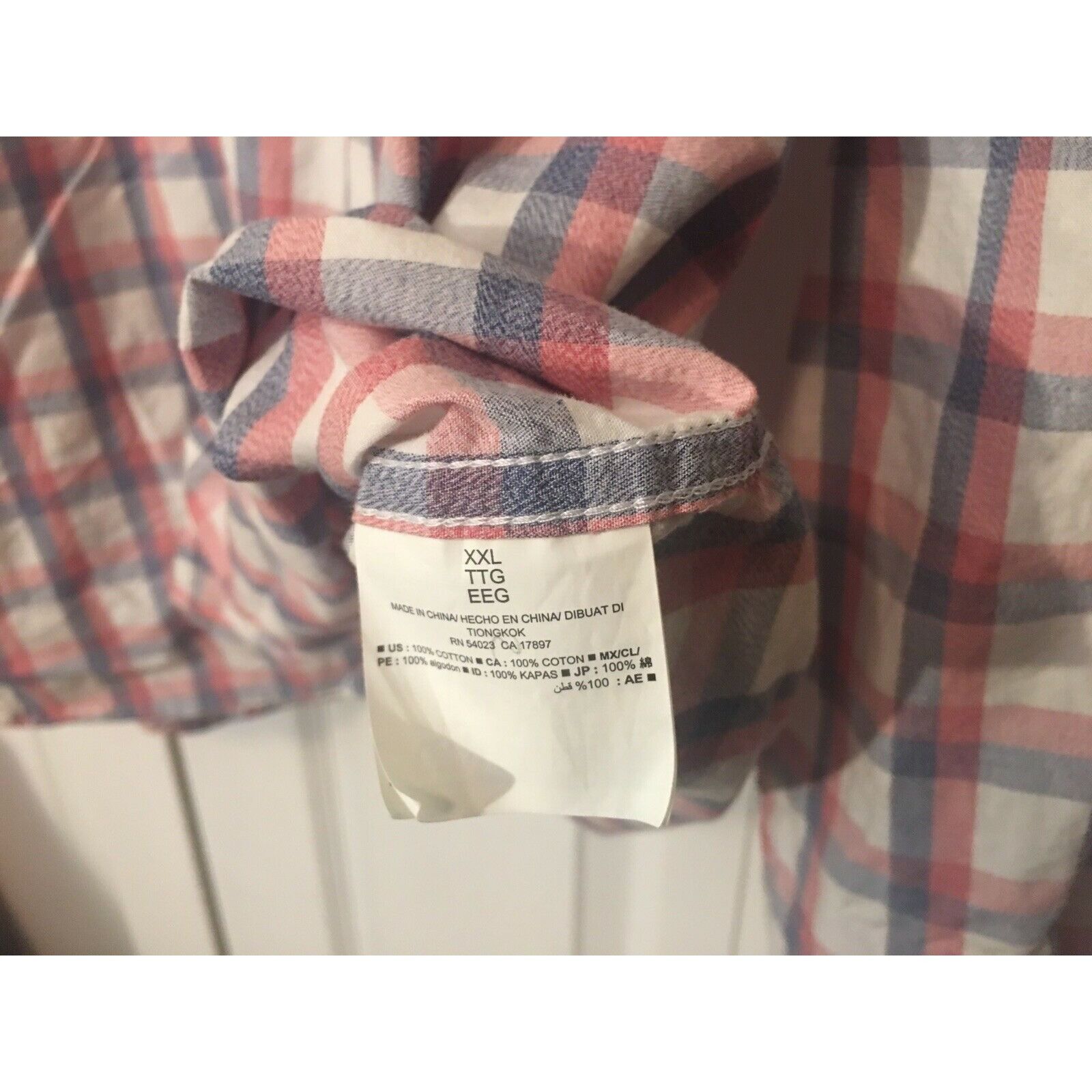 Old Navy Old Navy The Classic Shirt Sz XXL Pink/gray Plaid Mens Size US XXL / EU 58 / 5 - 4 Thumbnail