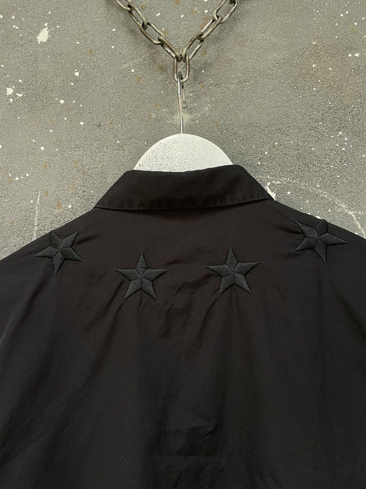Givenchy Givenchy Black Star Embroidery Shirt Button Up Size US M / EU 48-50 / 2 - 7 Thumbnail