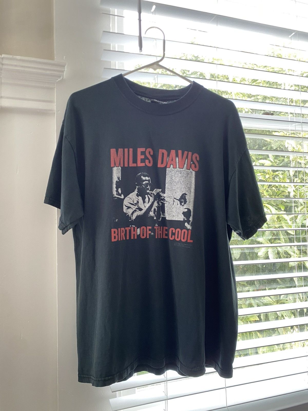 Myles Davis Vintage Y2K Birth of Cool Tee Shirt