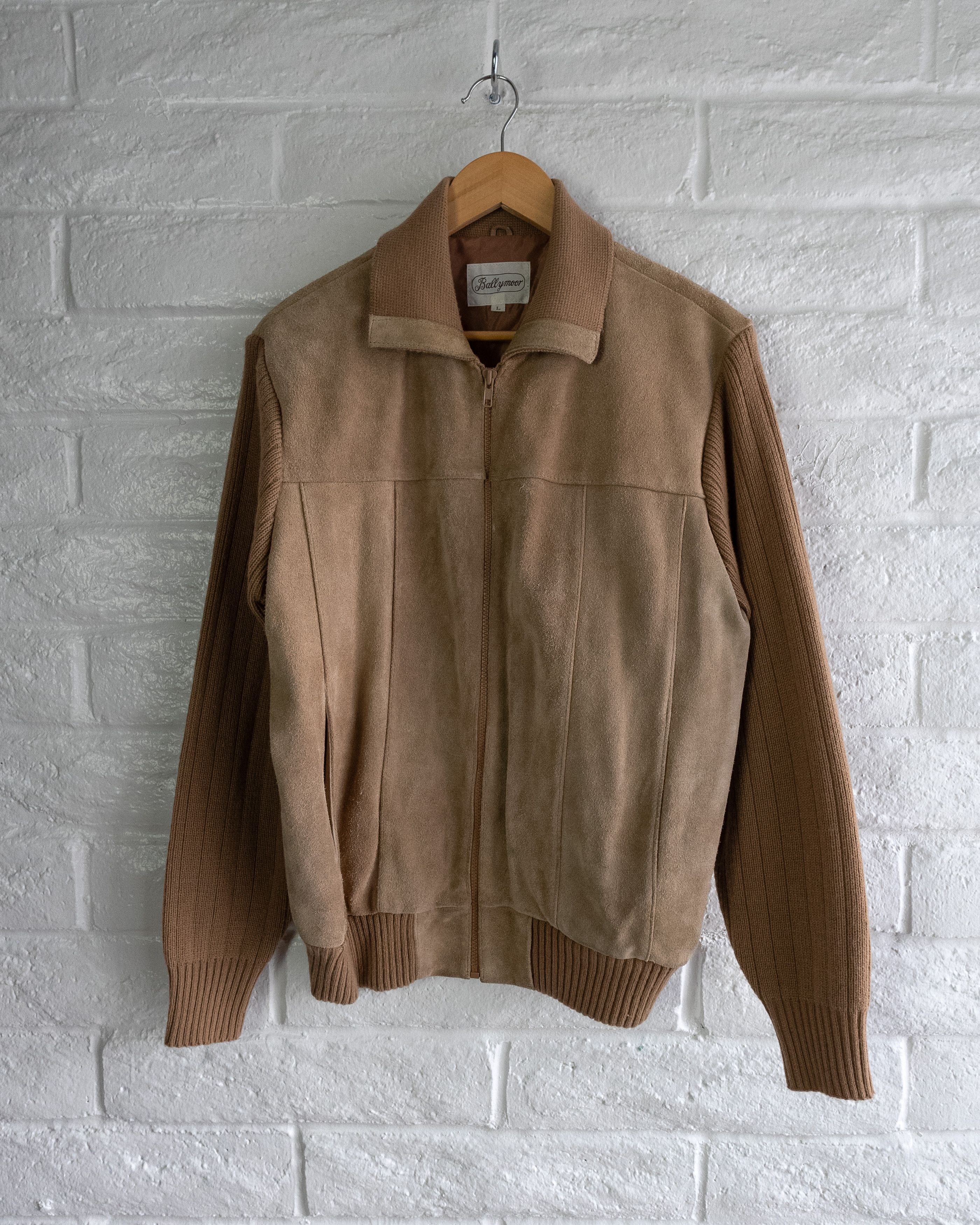 Vintage Vintage 1980s Cowhide Suede Sweater Jacket Tan Knit Hippie Size US L / EU 52-54 / 3 - 1 Thumbnail