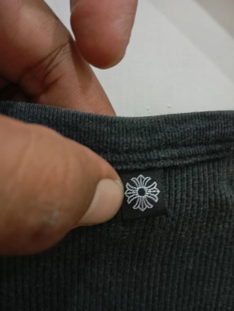 Chrome Hearts VINTAGE V NECK CHROME HEARTS Size US L / EU 52-54 / 3 - 7 Thumbnail