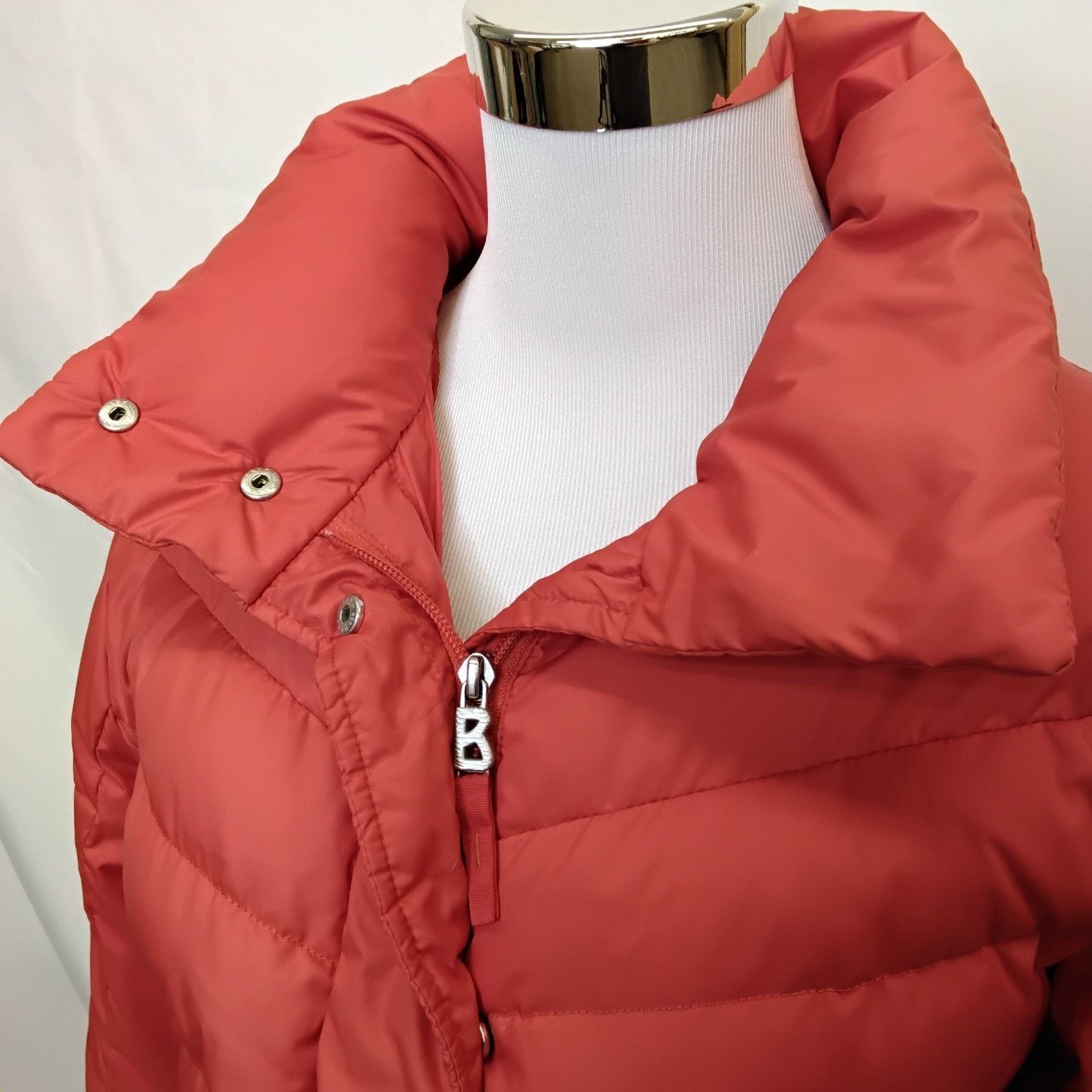 Bogner Bogner Fire and Ice Down Jacket Women's M Red Full Zip Size M / US 6-8 / IT 42-44 - 4 Thumbnail