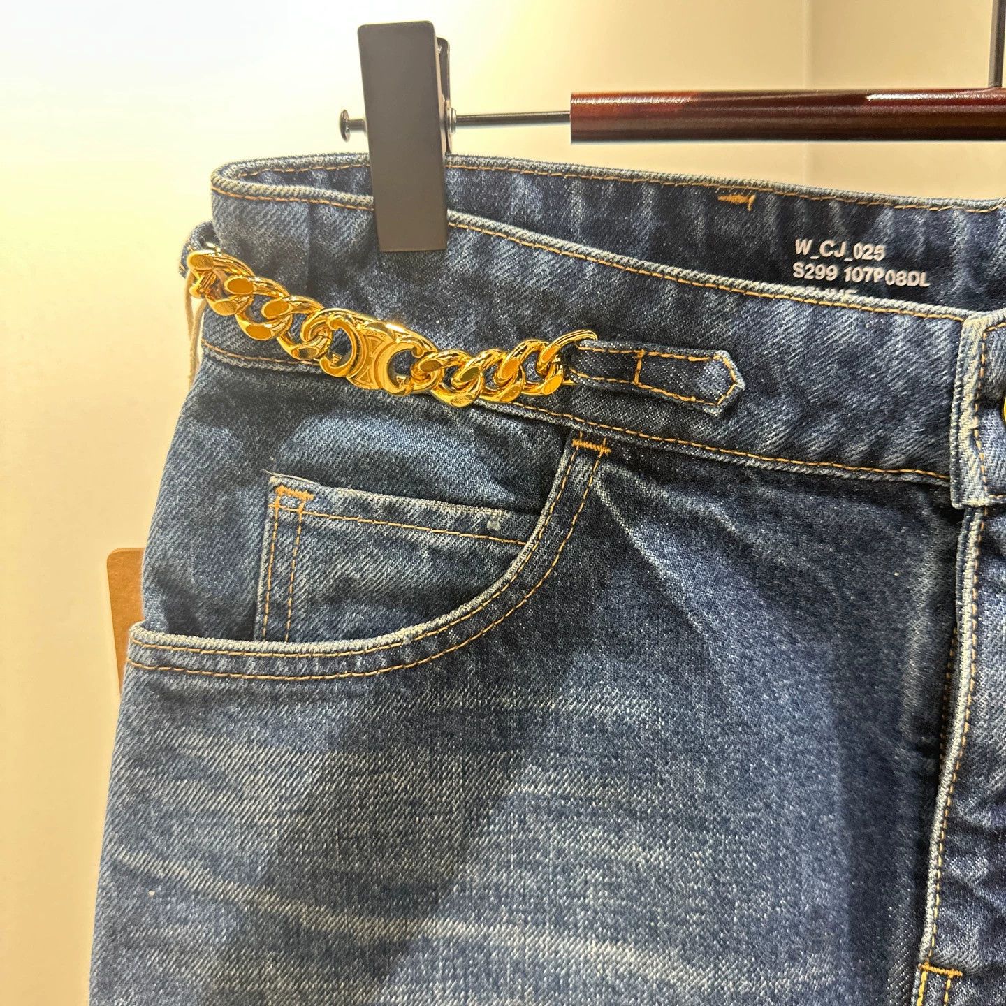 Celine Celine apr260 Triomphe Chain Denim Mini Skirt 26 Size 26" / US 2 / IT 38 - 4 Thumbnail