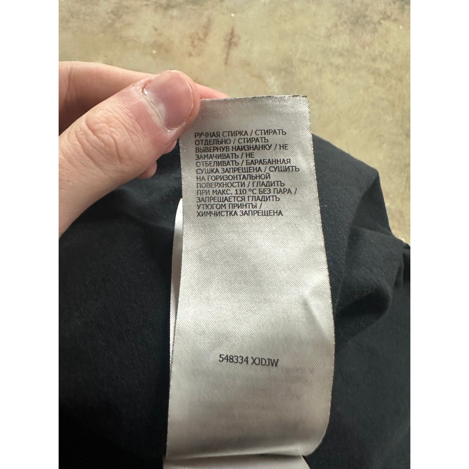 Gucci Gucci Freya Hartas ICCUG Tee Used Medium Size US M / EU 48-50 / 2 - 9 Thumbnail