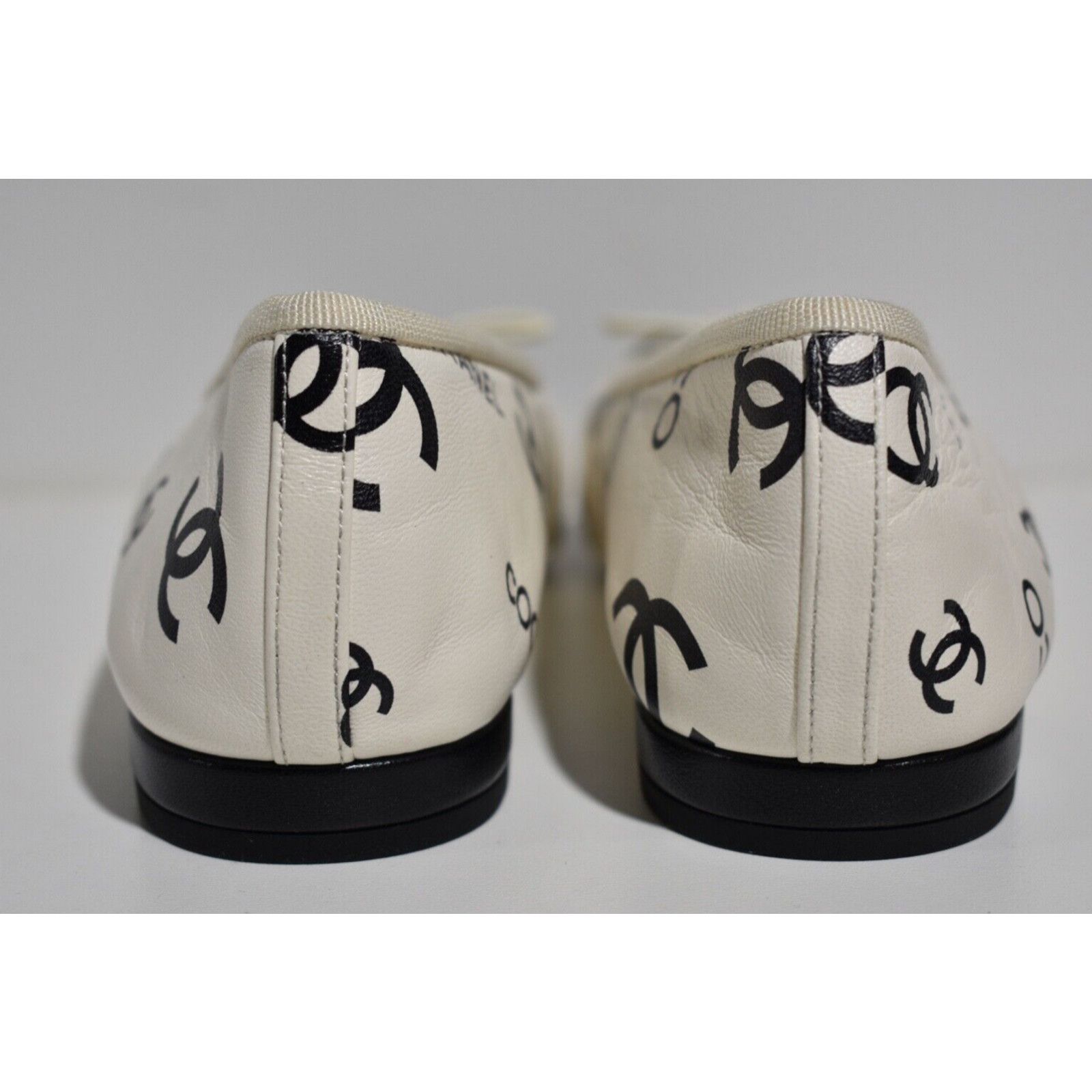 Chanel 23P CC Coco Logo Cap Toe Bow Tie Ballet Ballerina Flat 39 Size US 9 / IT 39 - 11 Thumbnail