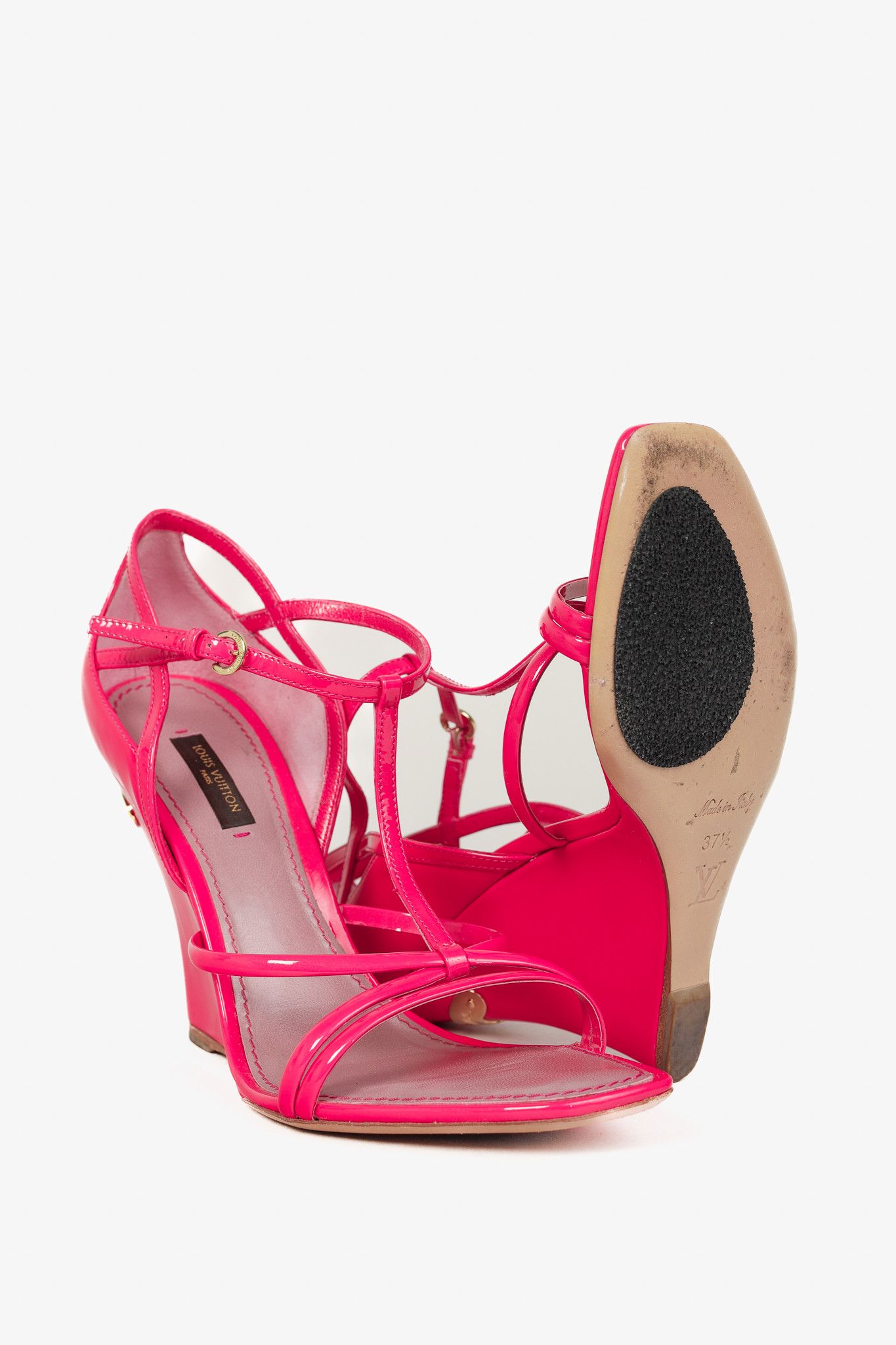 Louis Vuitton Louis Vuitton Strawberry Patent T-Strap Wedge Sandals Size US 7 / IT 37 - 4 Thumbnail