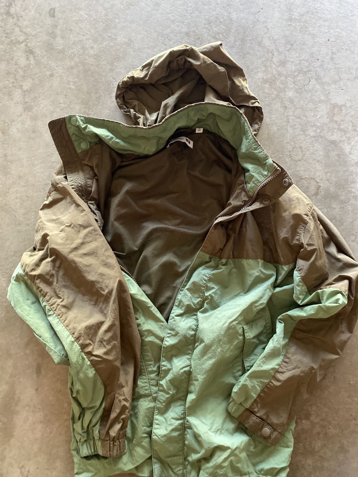 JW Anderson × Uniqlo JW Anderson Uniqlo Zip Up Windbreaker Jacket Size US XS / EU 42 / 0 - 1 Thumbnail