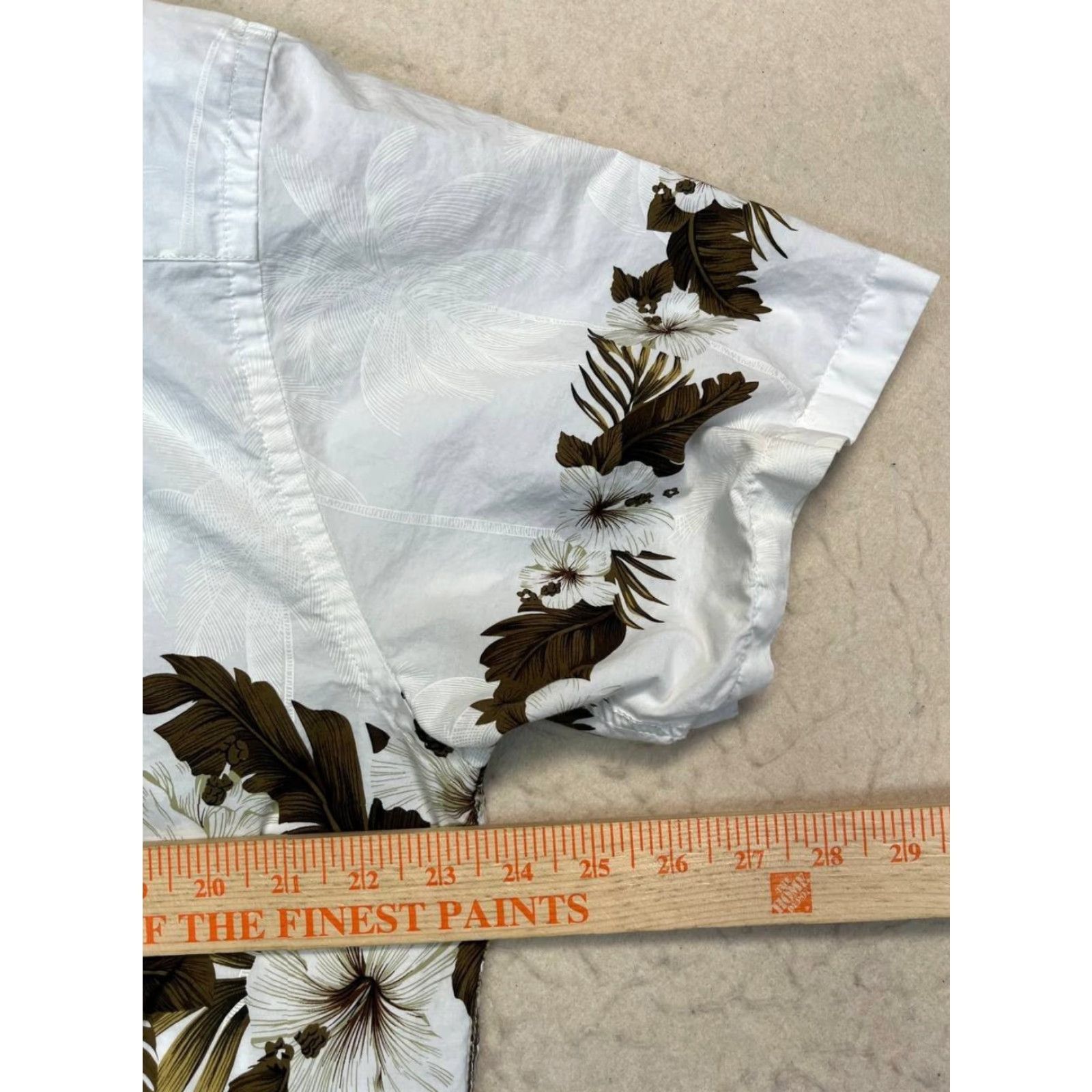Vintage Favant Hawaii White Floral Short Sleeve Shirt L Mens Shirt Button-Up Casual Flower Pattern White Large Size US L / EU 52-54 / 3 - 3 Thumbnail