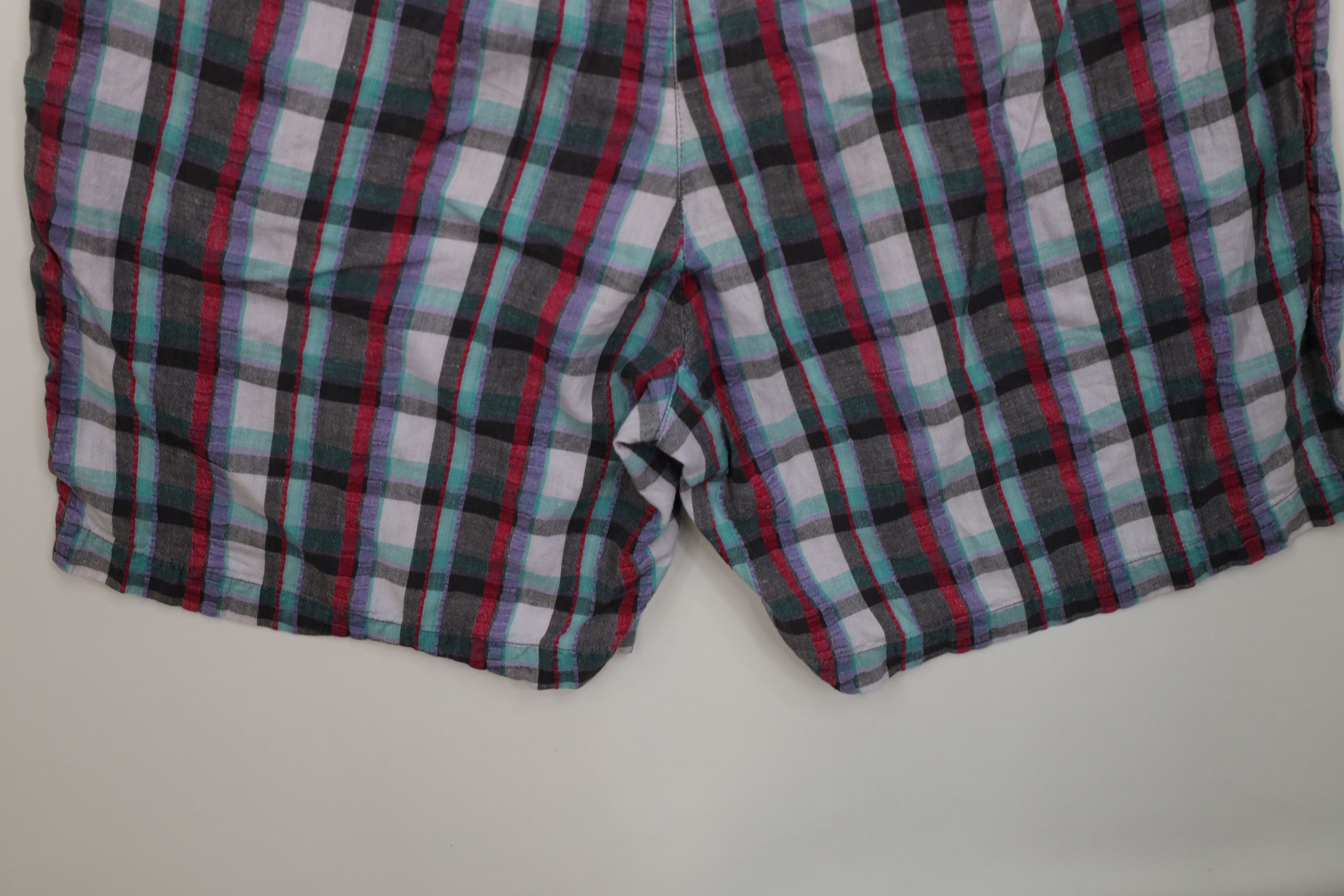 Vintage Vintage 90s IOU Madras Plaid Seersucker Chino Shorts Cotton Size US 30 / EU 46 - 13 Thumbnail