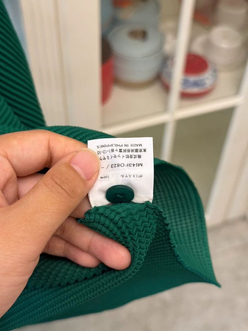 Issey Miyake issey miyake size:one size Green magic coat 2506-Nextarrow Size XXS / US 00 / IT 34 - 4 Thumbnail