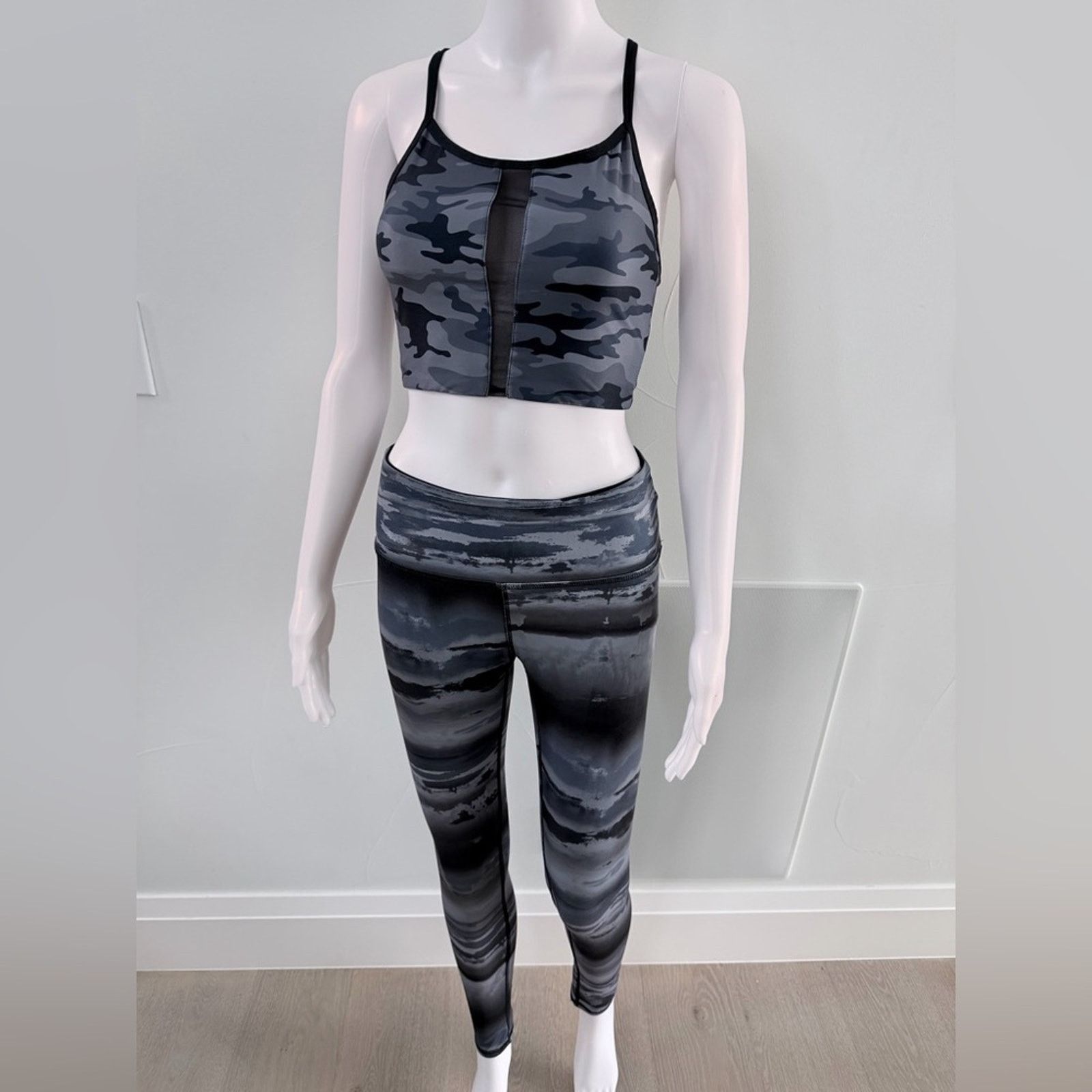 Other Camouflage Gym Activewear Yoga Pilates Workout Outfit size S Size 26" / US 2 / IT 38 - 6 Thumbnail