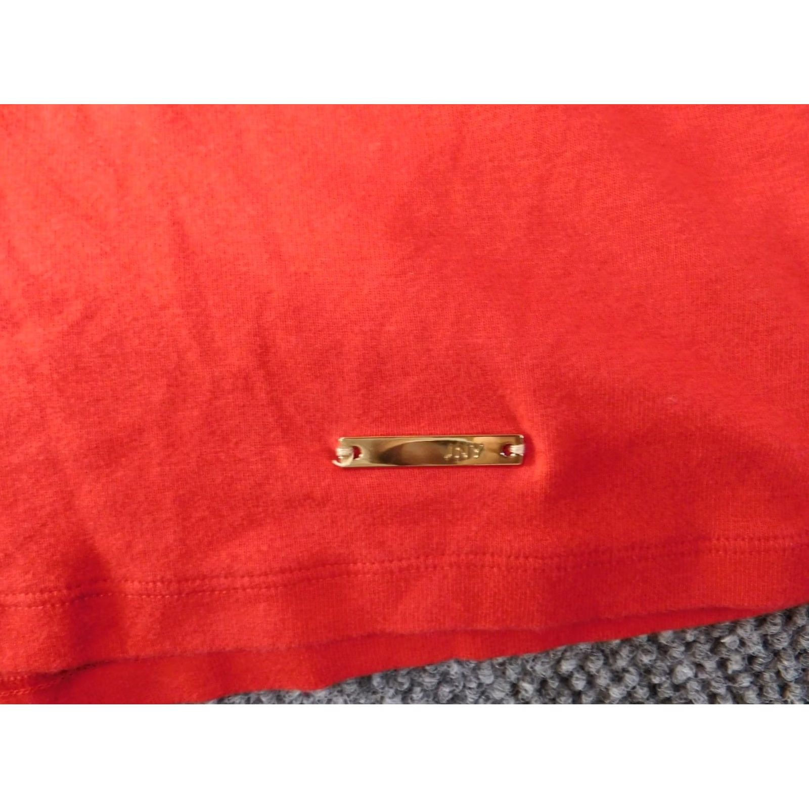 Jones New York Jones New York Womens Sweater XL Red V-Neck Pullover Raglan Sleeve Open-Knit 100% Cotton Logo Modern Regular Women Small Details: Floral Accent Size XL / US 12-14 / IT 48-50 - 4 Thumbnail