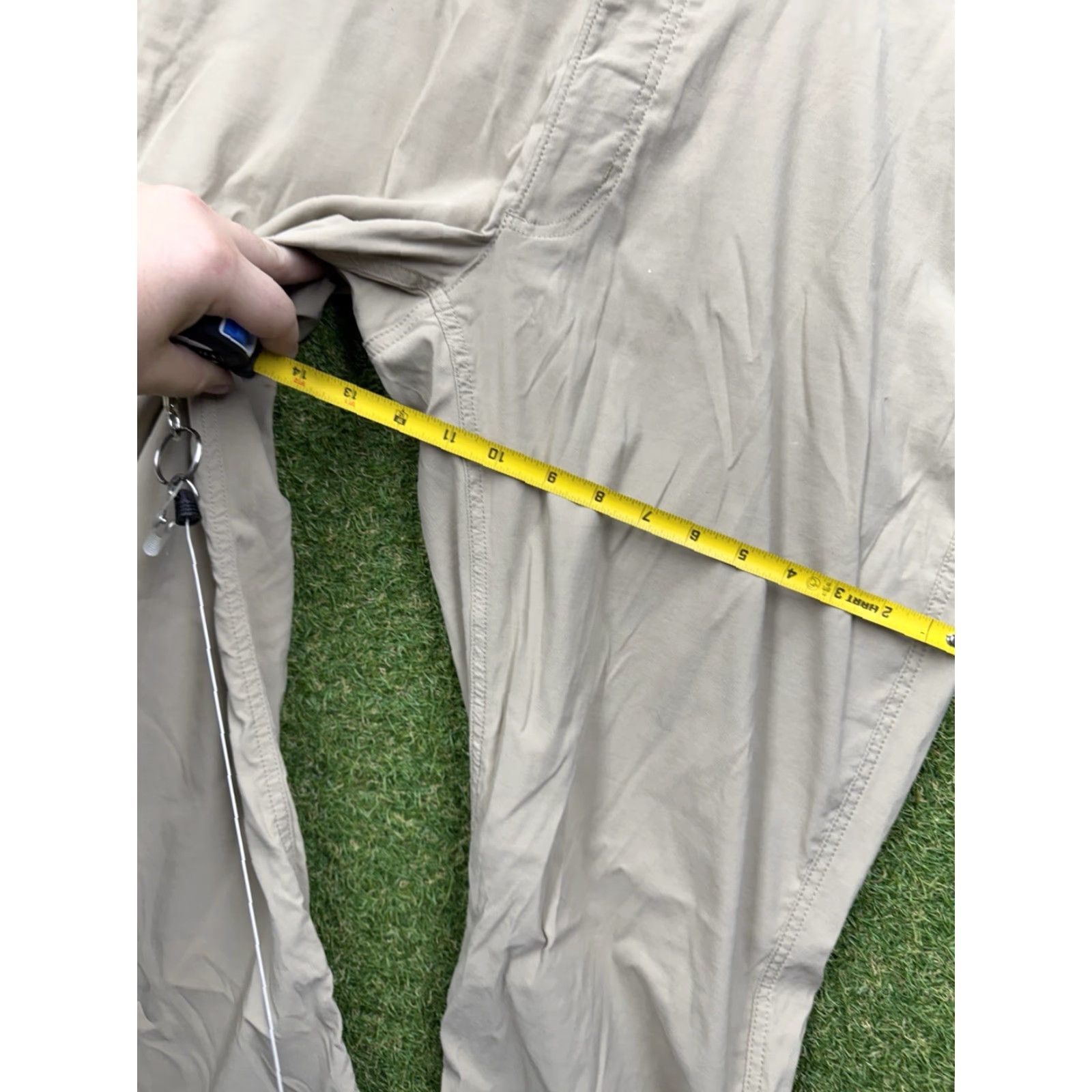 Eddie Bauer Eddie Bauer Travex Pants Mens 40x32 Horizon Guide Flex Performance Hiking Beige Size US 40 / EU 56 - 6 Thumbnail