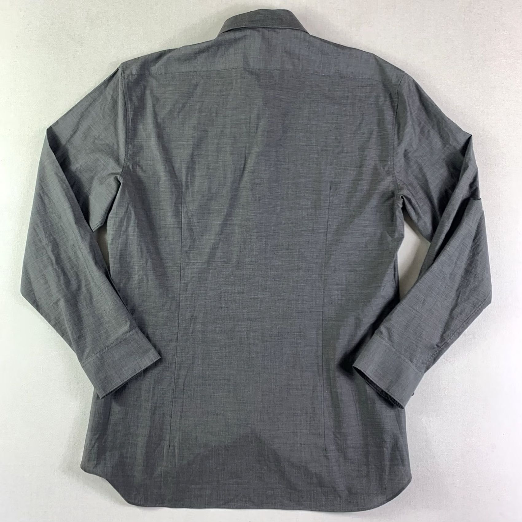 John Varvatos john Varvatos USA Slim Fit Poplin Shirt Men 15 1/2 34/35 Gray Long sleeve Shirt Slim Mens Poplin Button-Up Collared Spread Size US L / EU 52-54 / 3 - 6 Thumbnail