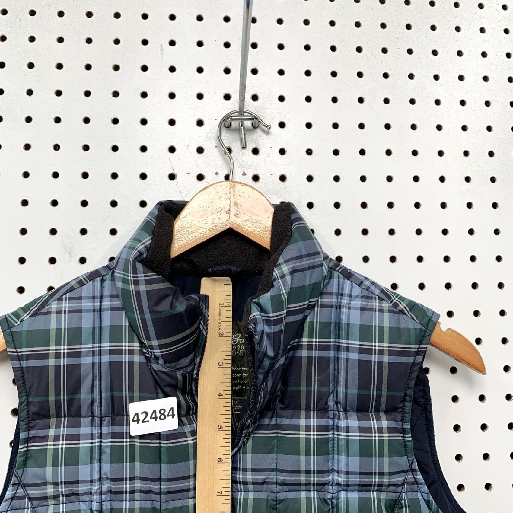 Eddie Bauer Eddie Bauer Womens Down Puffer Vest Plaid Sleeveless Full Zip Outdoor Small Green Vest Womens XS S? Size S / US 4 / IT 40 - 5 Thumbnail