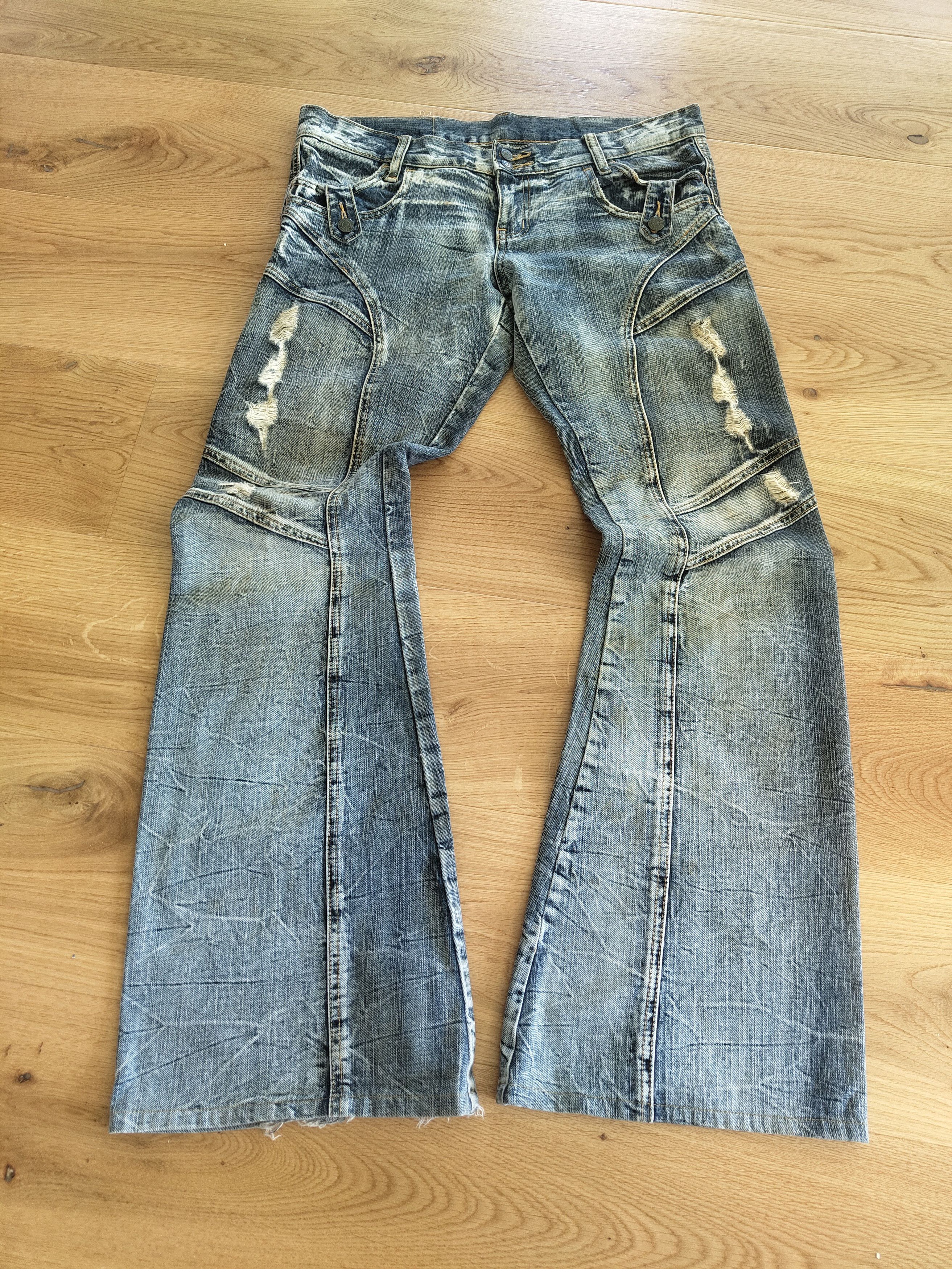 Tornado Mart Gimmick Jeans