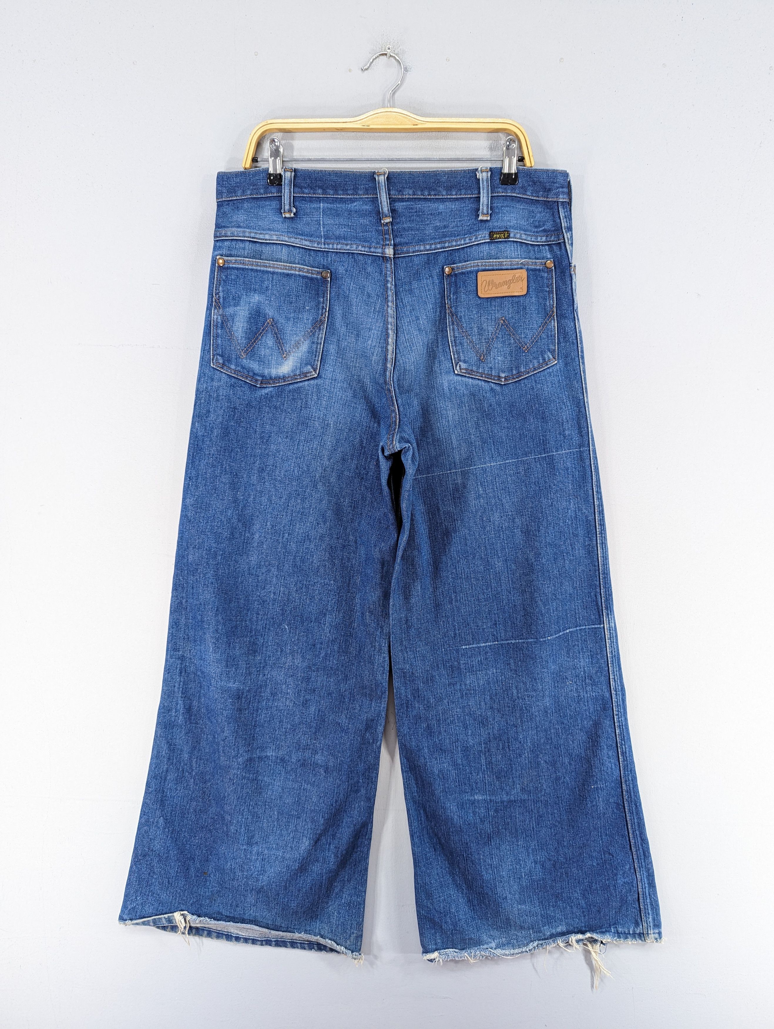 image of Vintage Wrangler Over Baggy Style Denim Jeans, Men's (Size 35)