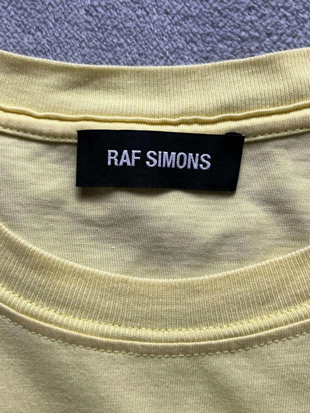 Raf Simons Raf simons - AW/18 “drugs” tee Size US M / EU 48-50 / 2 - 6 Thumbnail