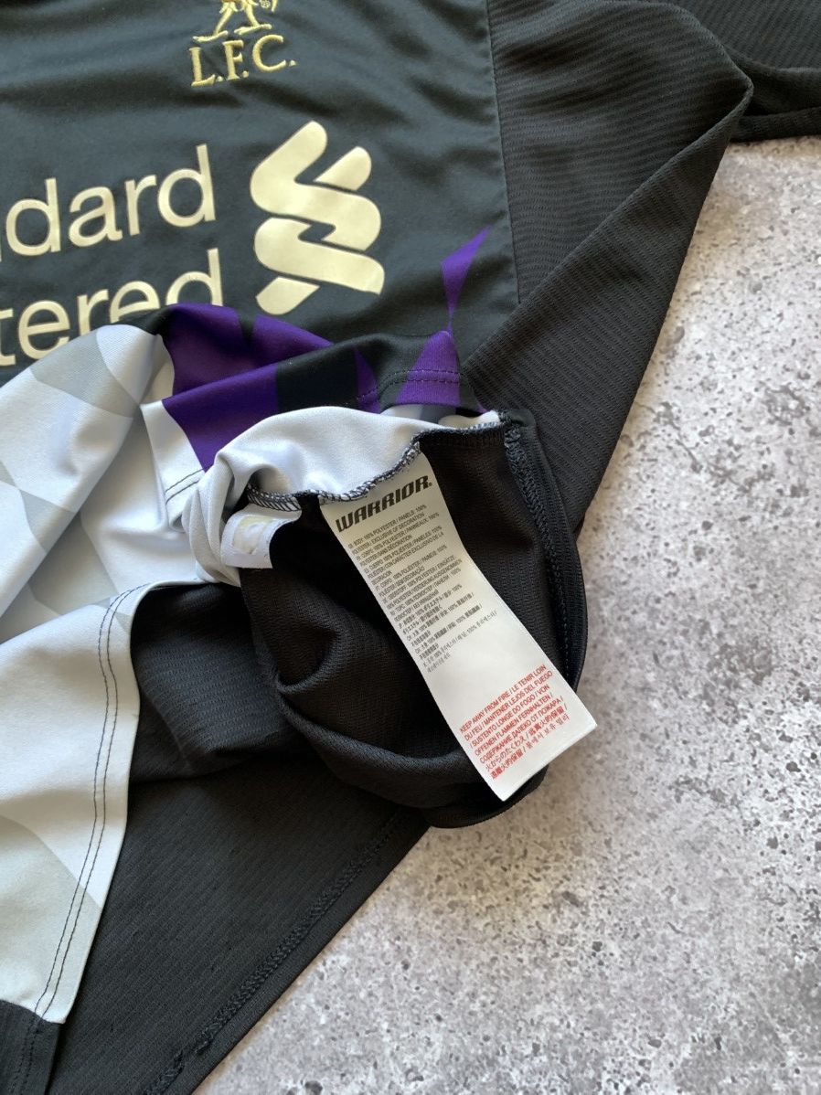 Warrior 🔥WARRIOR LIVERPOOL 2013 2014 AWAY SOCCER JERSEY Size US M / EU 48-50 / 2 - 9 Thumbnail