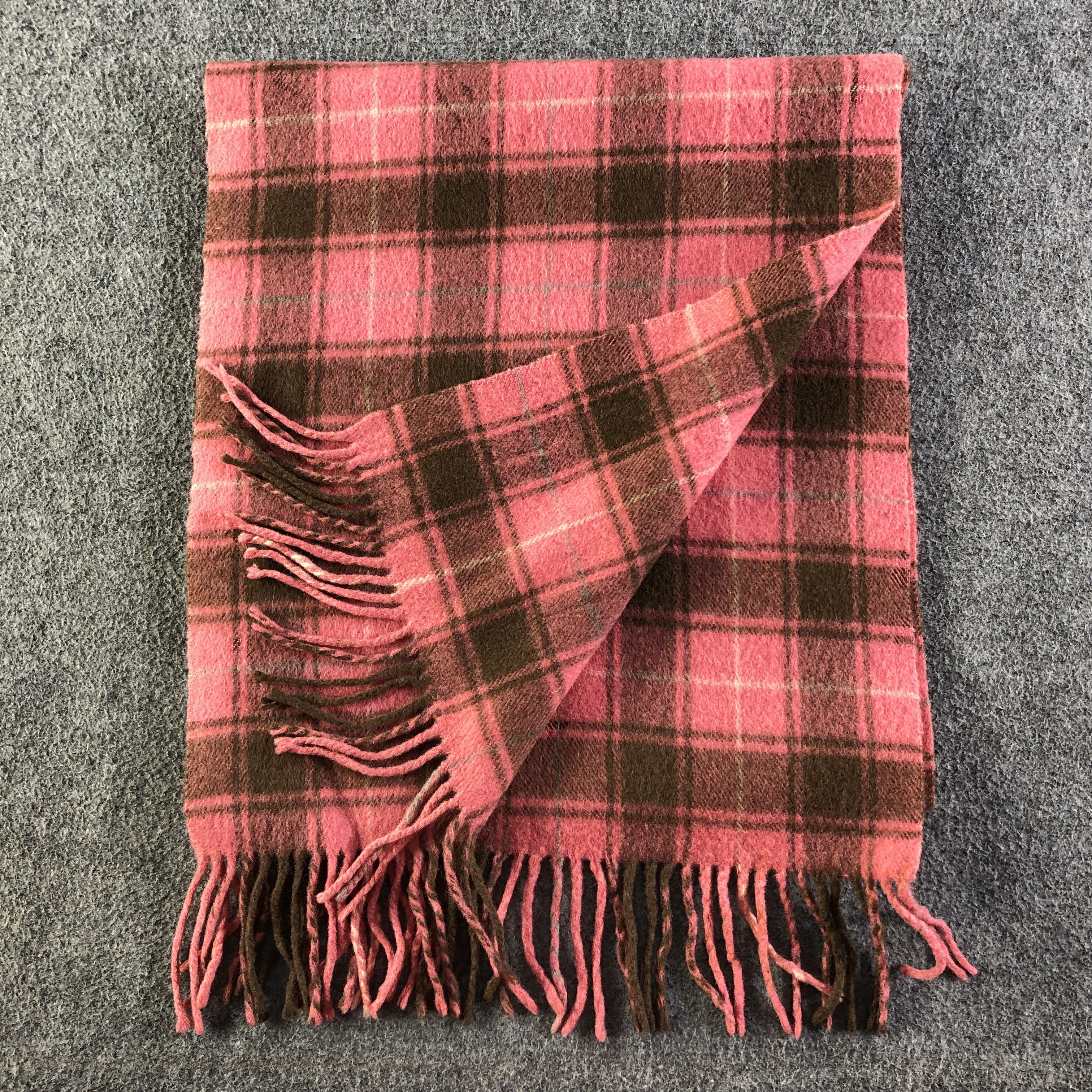 Pierre Balmain Pierre Balmain Scarf / Muffler / Neckwear P665 Size ONE SIZE - 10 Thumbnail
