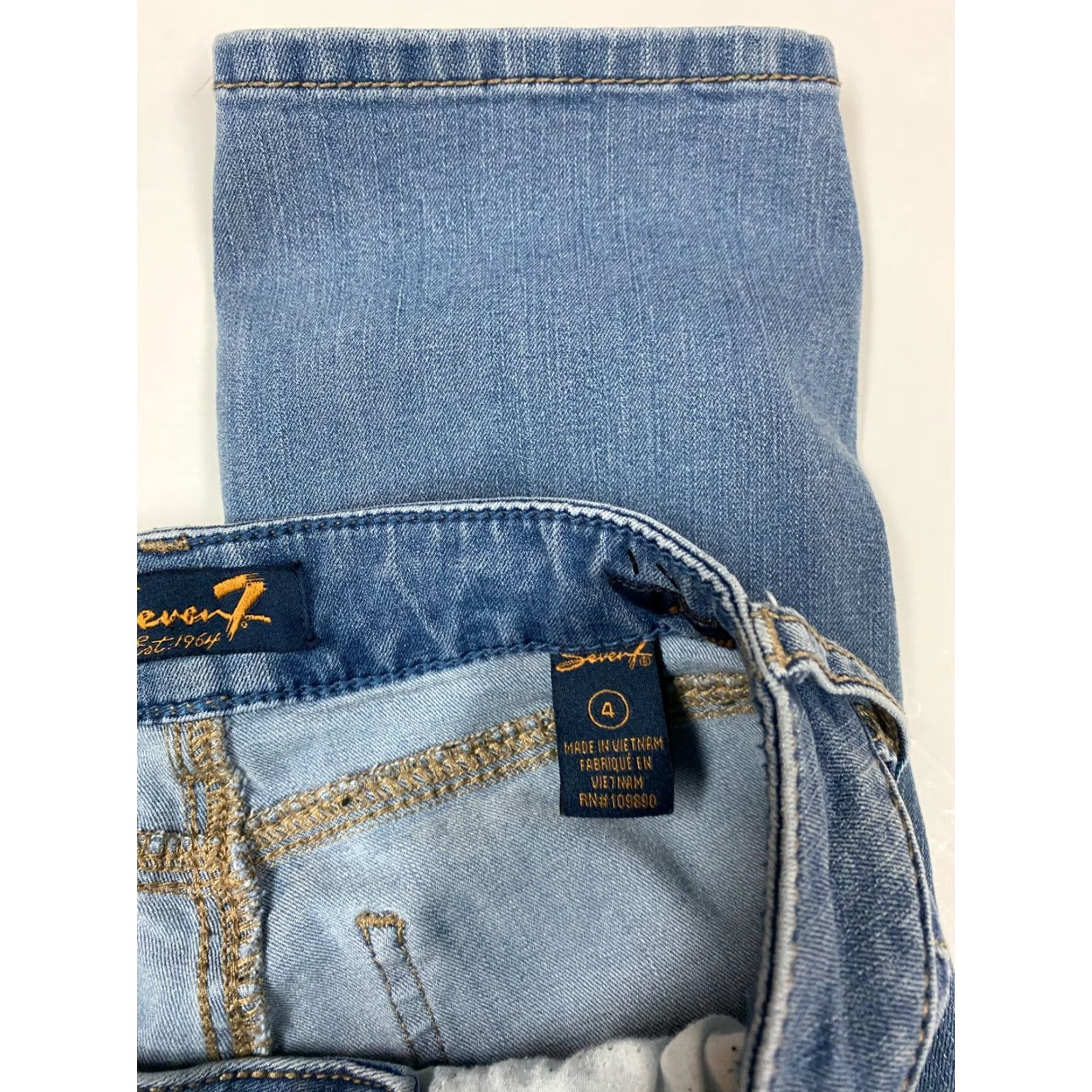 Vintage Seven7 Jeans Womens Capri Regular size 5 Blue Denim Cotton Blend Zip Crop Stretch Size 27" / US 4 / IT 40 - 4 Thumbnail