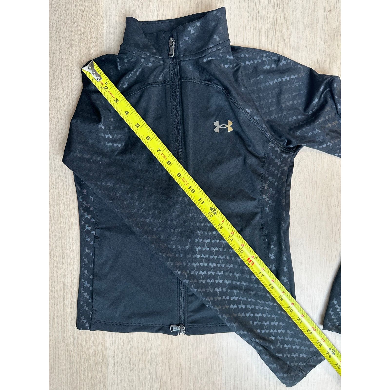 Under Armour Women's Under Armour Emboss Full-Zip Black Jacket - Size S Size S / US 4 / IT 40 - 10 Thumbnail
