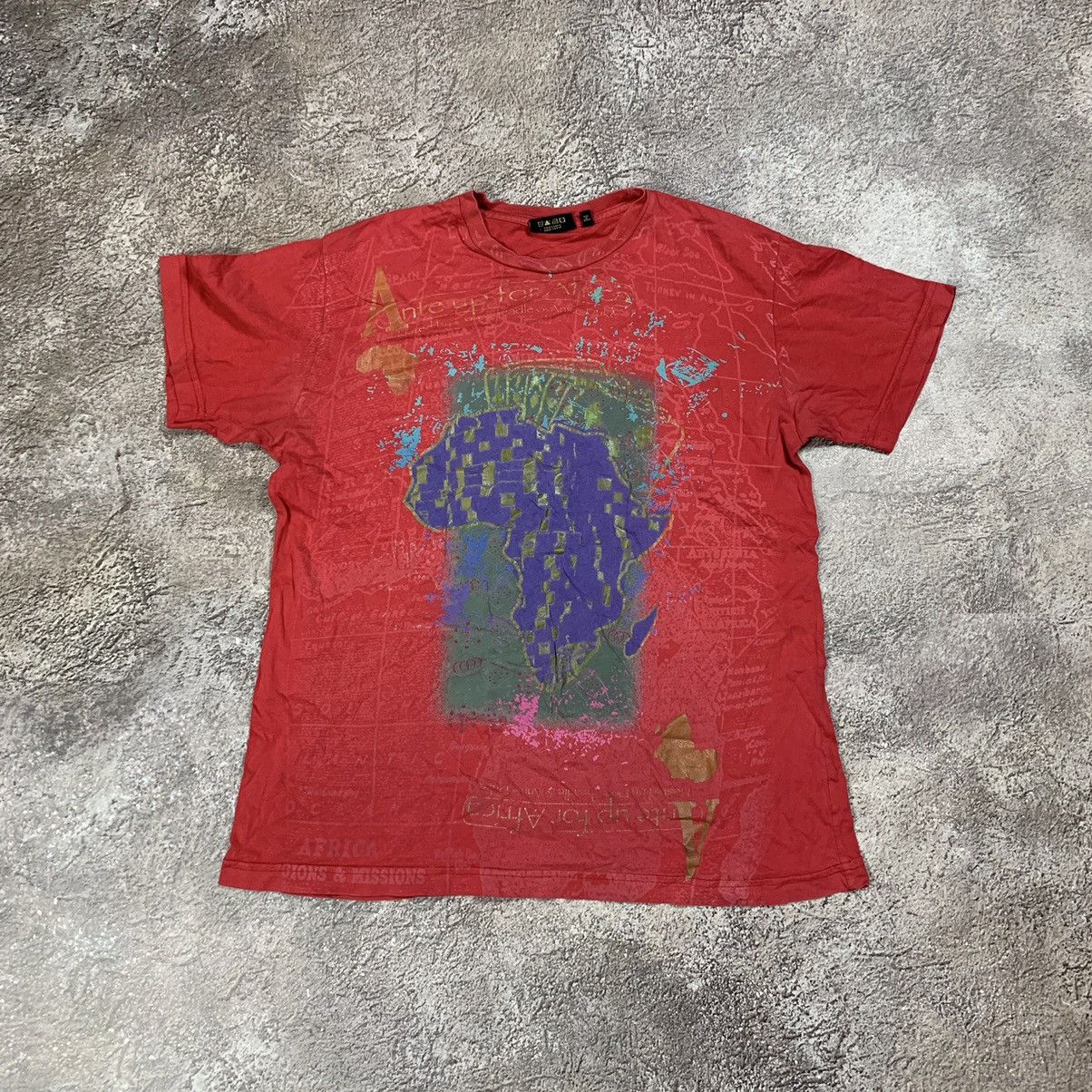 Vintage Vintage Y2K Sun Faded Graphic Tee Streetwear Art Red Baggy M Size US M / EU 48-50 / 2 - 1 Thumbnail