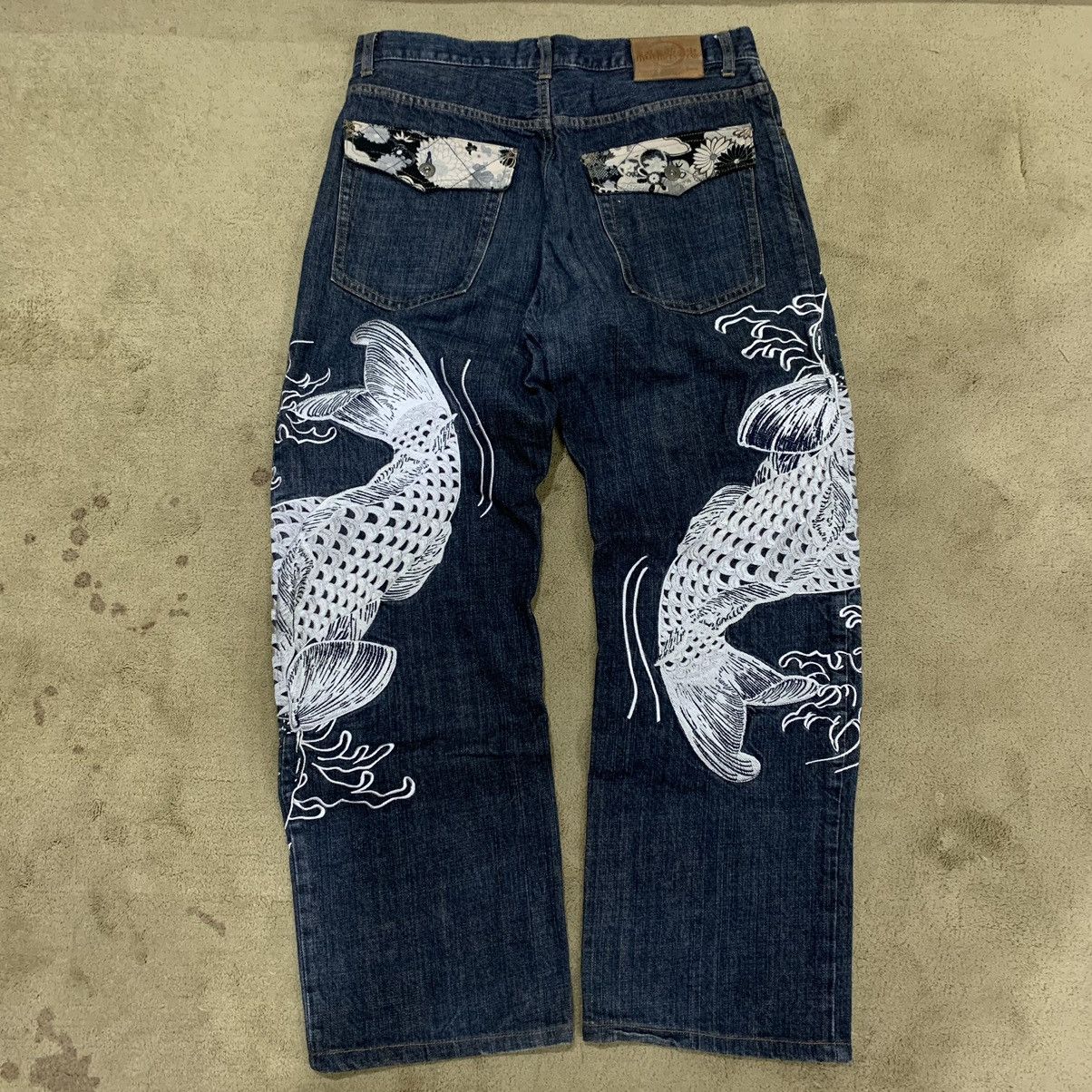 Karakuri Tamashii Vintage Karakuri Tamashii Koi Fish Embroidered Jeans Pants Size US 34 / EU 50 - 14 Thumbnail