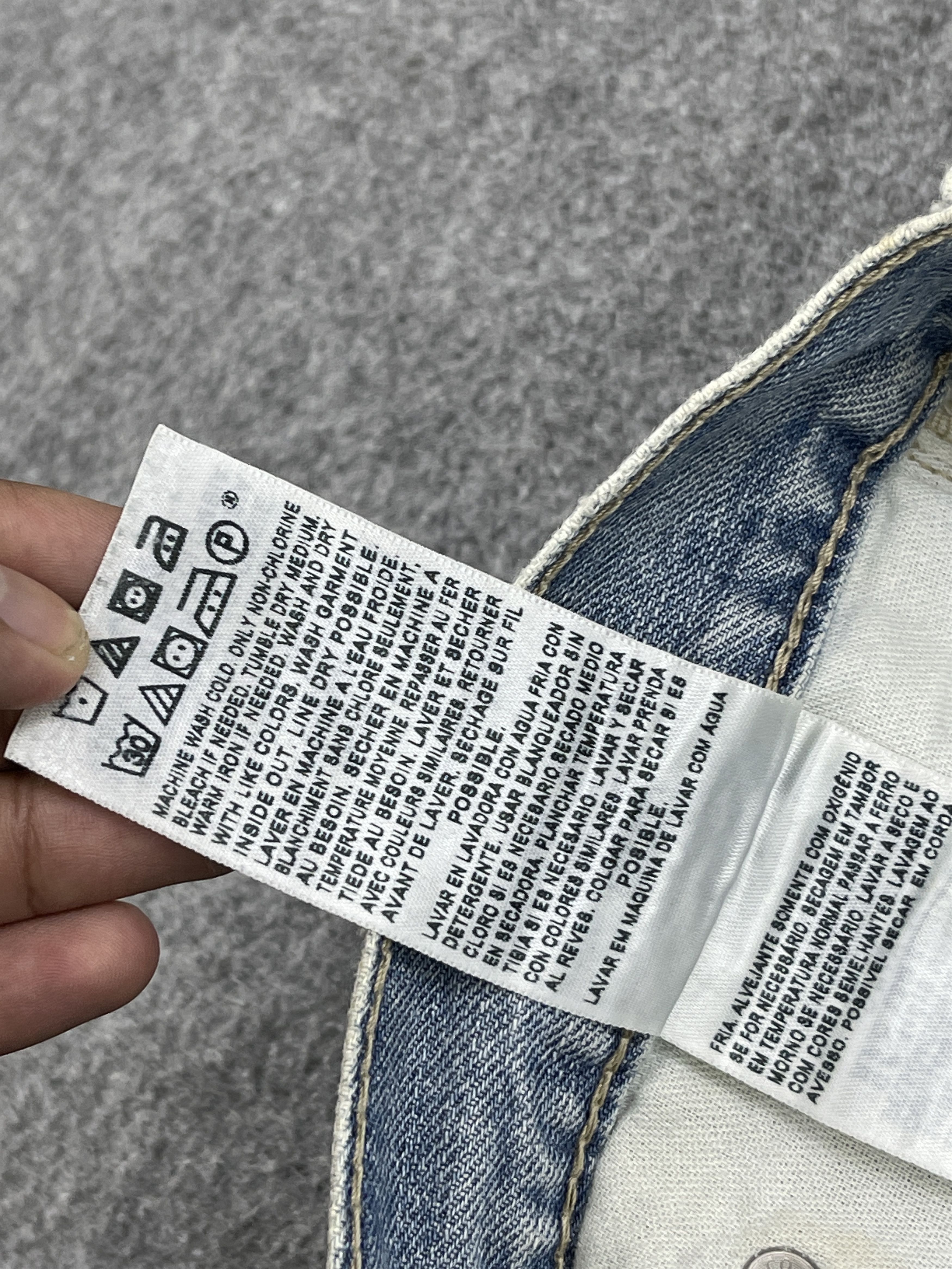 Levi's × Vintage Relaxed Straight Vintage Levis 559 Faded Blue Jeans DP2494 Size US 36 / EU 52 - 8 Thumbnail