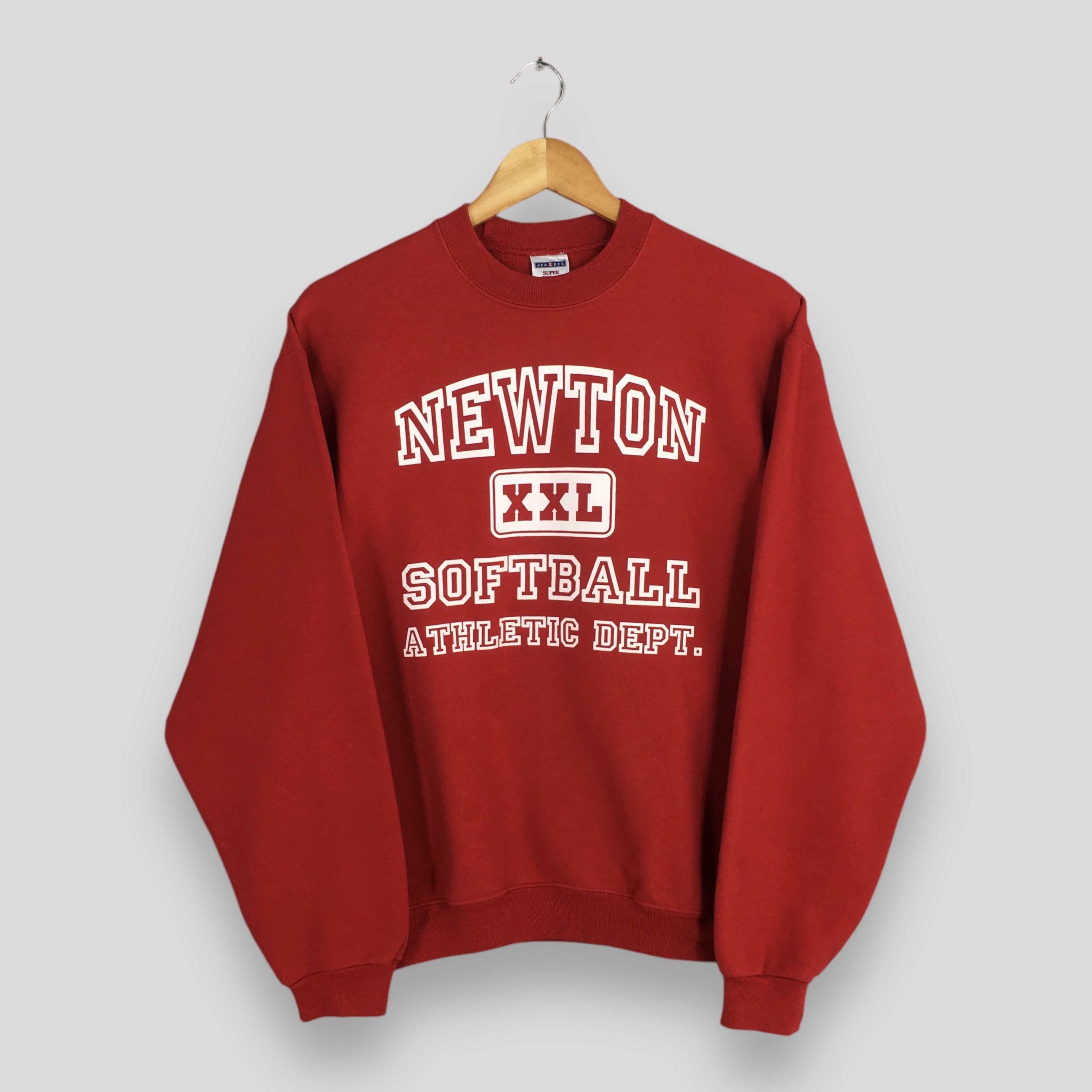 Jerzees Vintage Newton Softball Athletics Red Sweatshirt Medium Size US M / EU 48-50 / 2 - 1 Thumbnail
