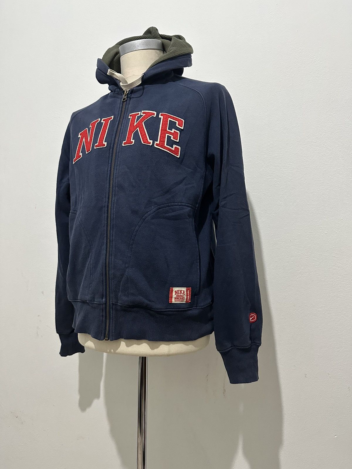 Nike Nike Athletic Size US M / EU 48-50 / 2 - 1 Thumbnail