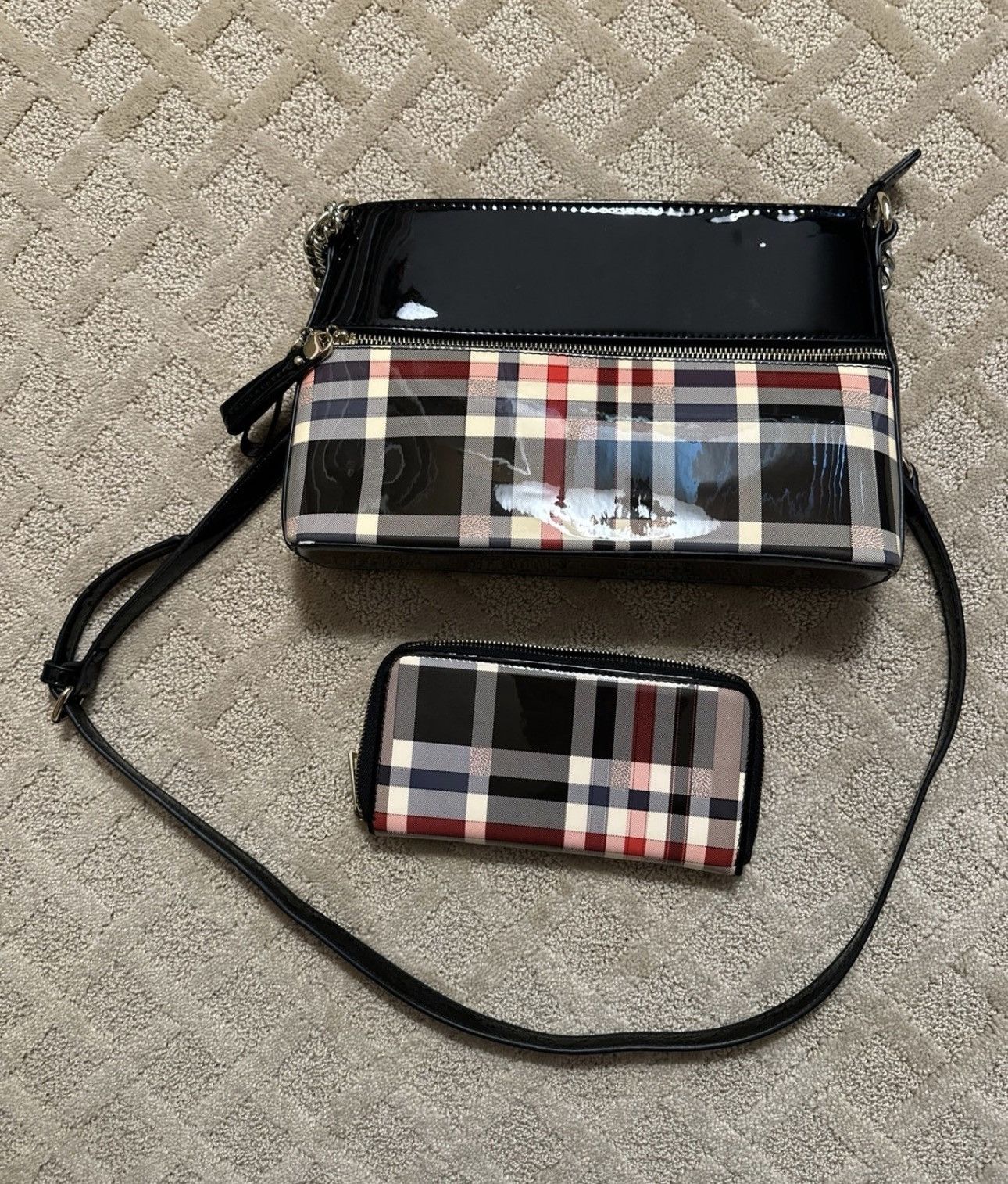 Other Plaid Glossy Design Purse Size ONE SIZE - 1 Thumbnail