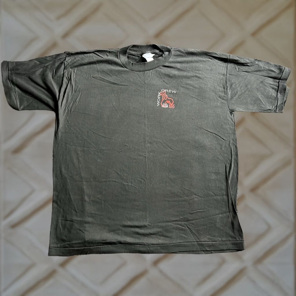 Anvil VINTAGE Reba McEntire Country Concert Tour Local Crew Shirt XL Black Men Short Sleeve T-Shirt 1995 Size US XL / EU 56 / 4 - 1 Thumbnail