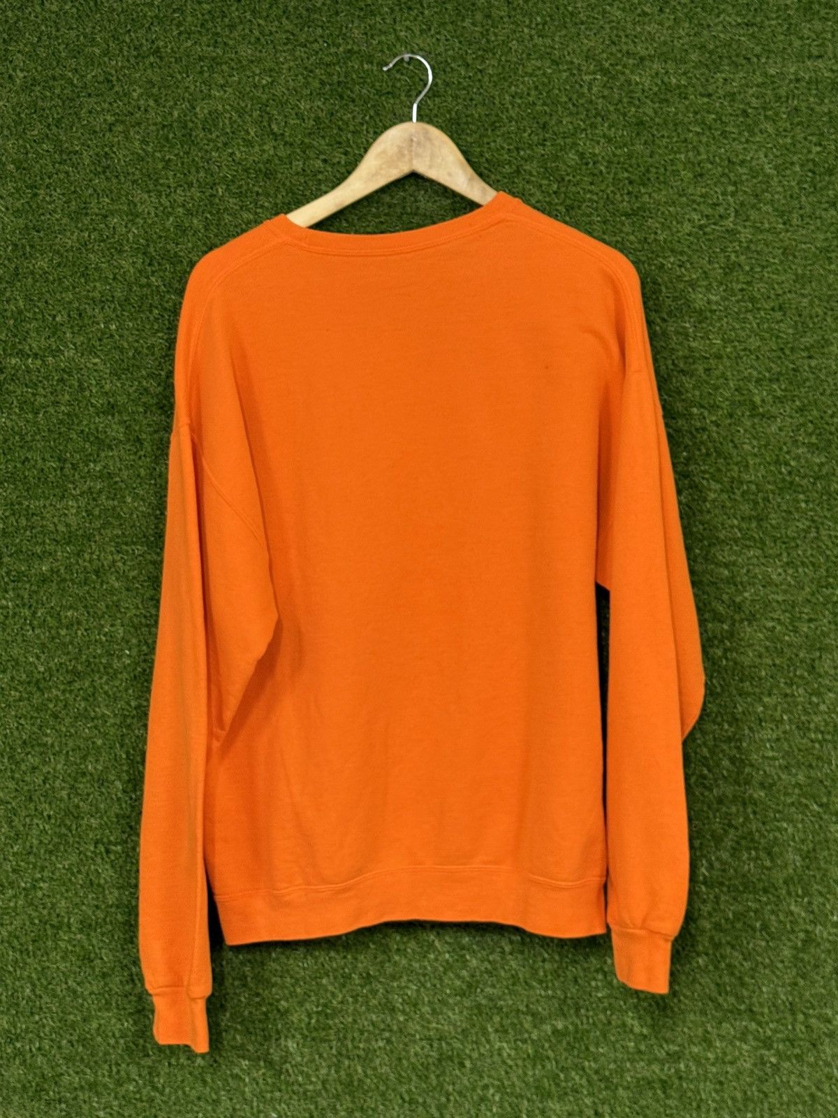 Fruit Of The Loom Vintage Fruit of Loom Orange Sweatshirt XL FOL Neon Size US XL / EU 56 / 4 - 5 Thumbnail
