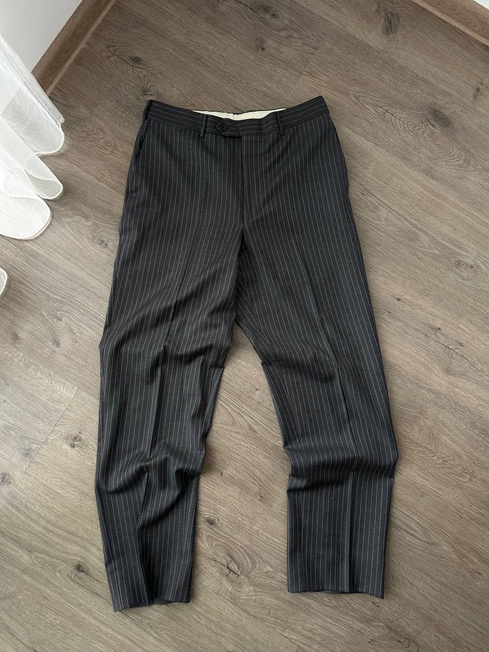 Corneliani × Vintage Vintage Corneliani Lana Extrafine Gray Striped 48R Suit Size 48R - 24 Thumbnail