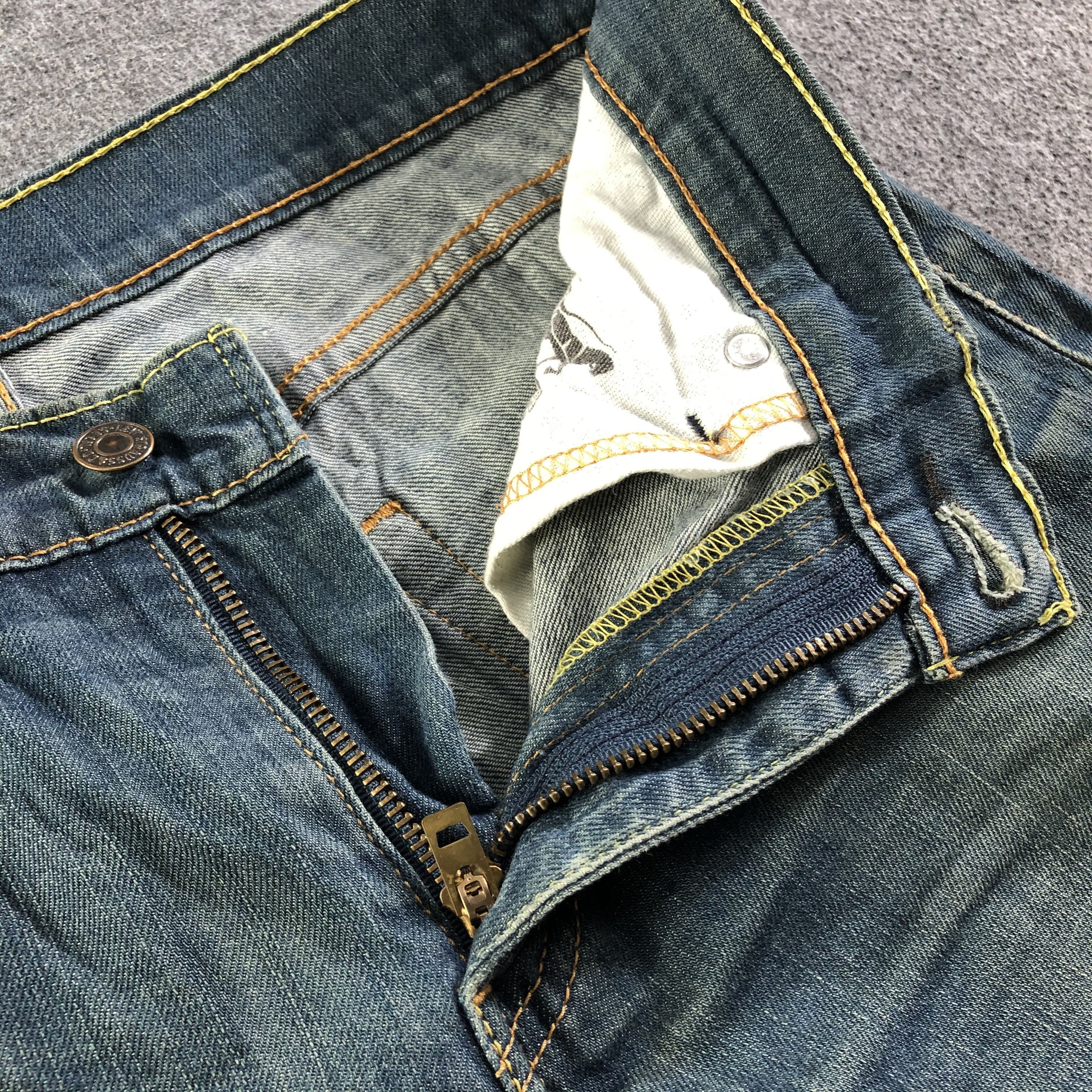 Levi's Vintage Levis 511 Jeans-J4395 Size US 30 / EU 46 - 8 Thumbnail